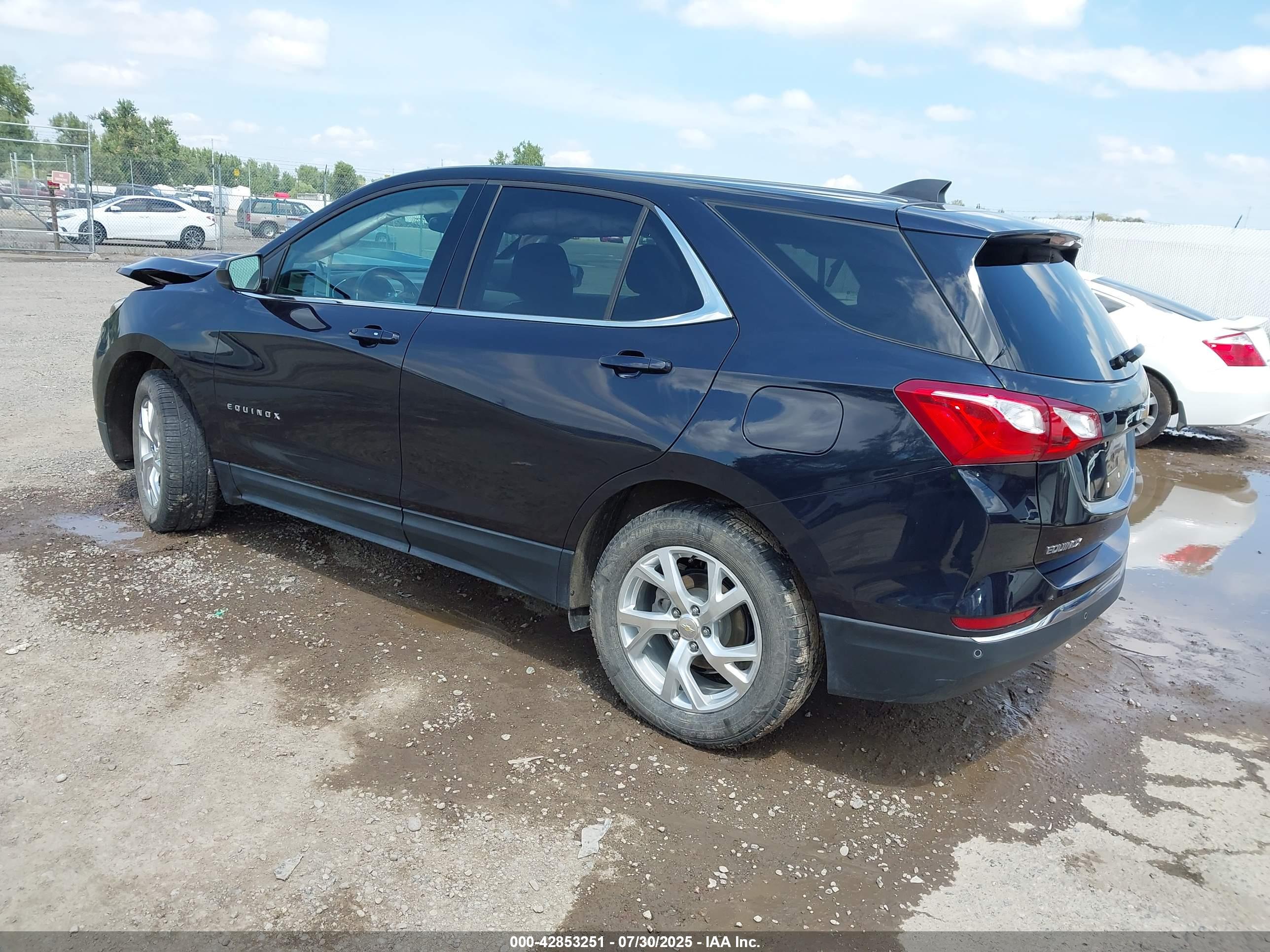 CHEVROLET EQUINOX image 3