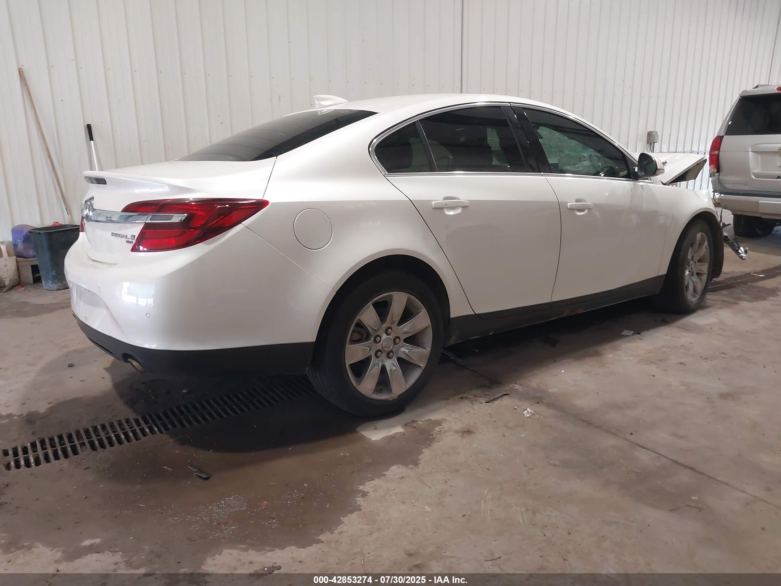 BUICK REGAL image 4