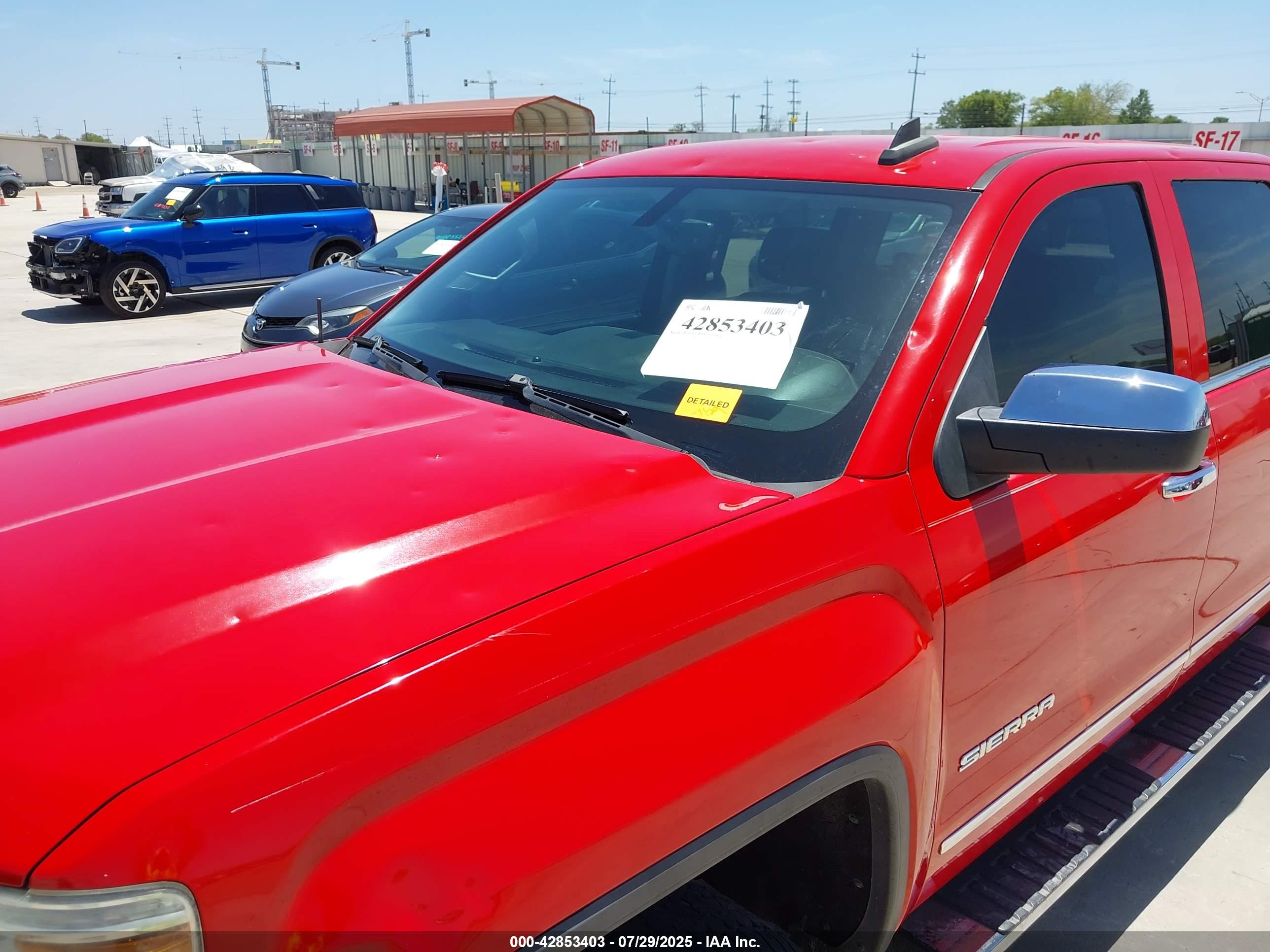 GMC SIERRA image 6