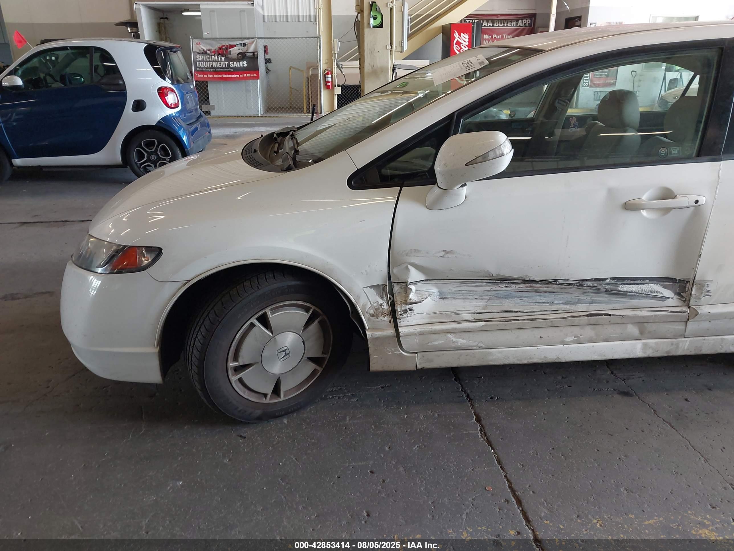 HONDA CIVIC image 6