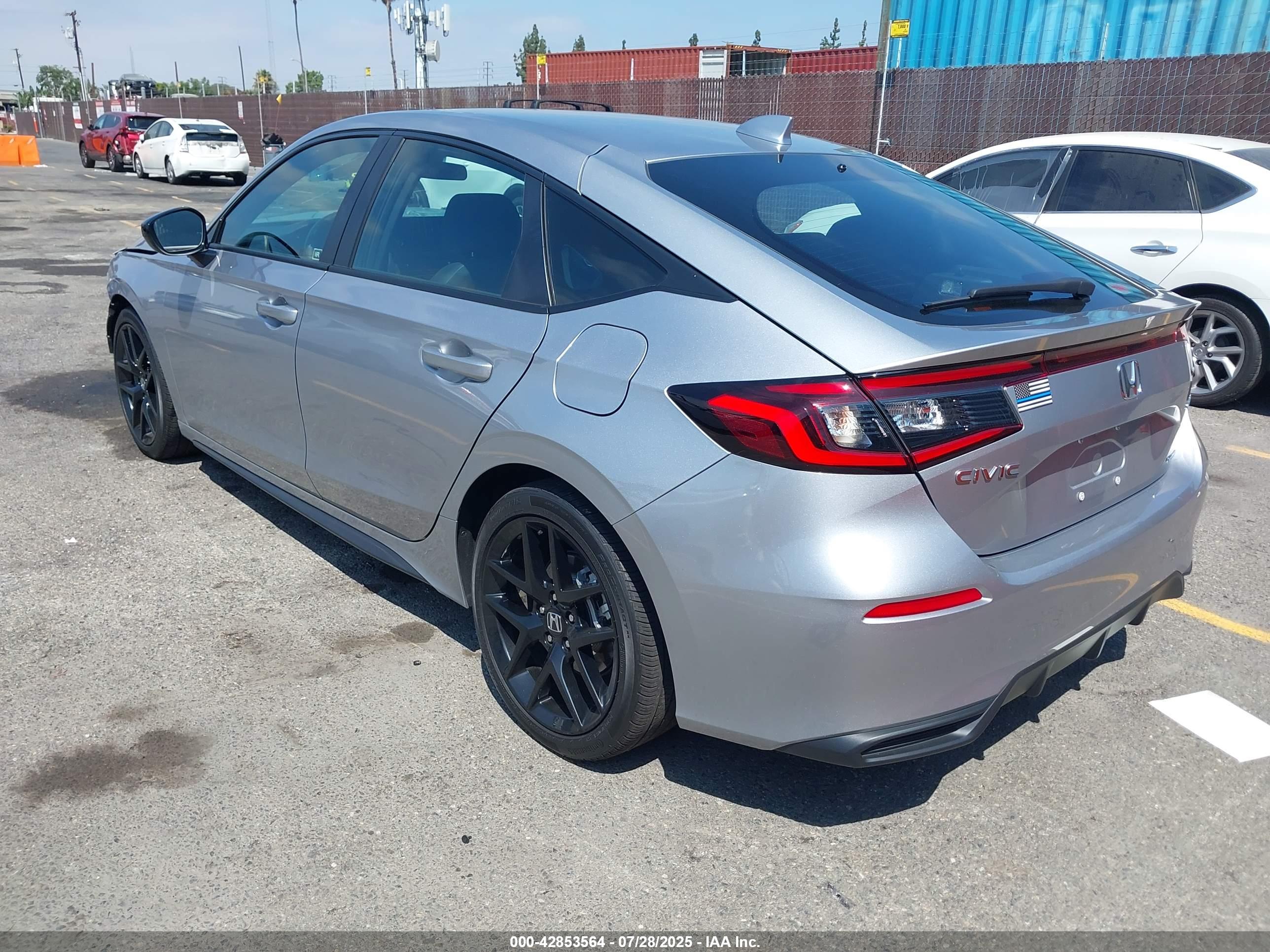 HONDA CIVIC image 3