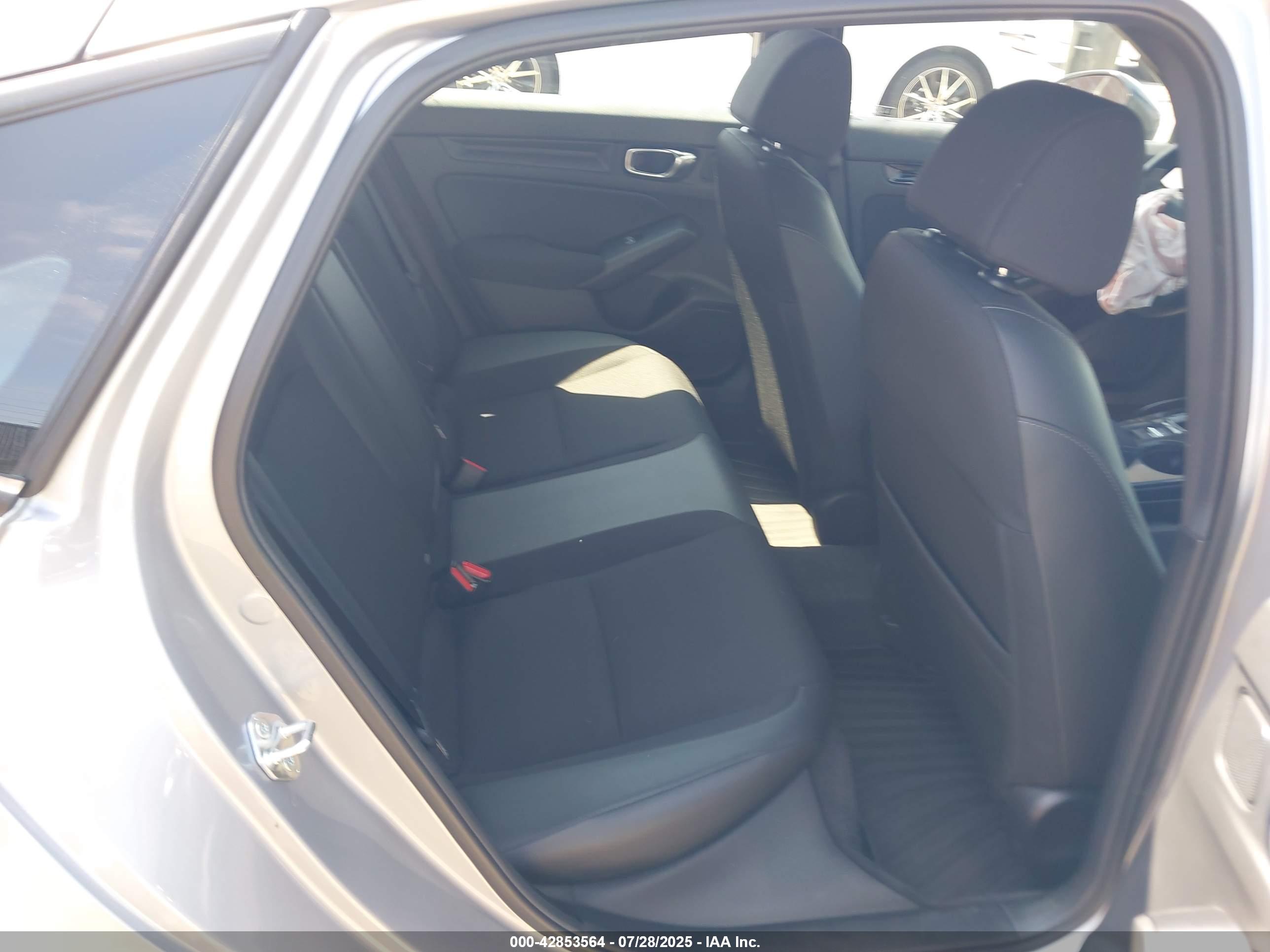 HONDA CIVIC image 8