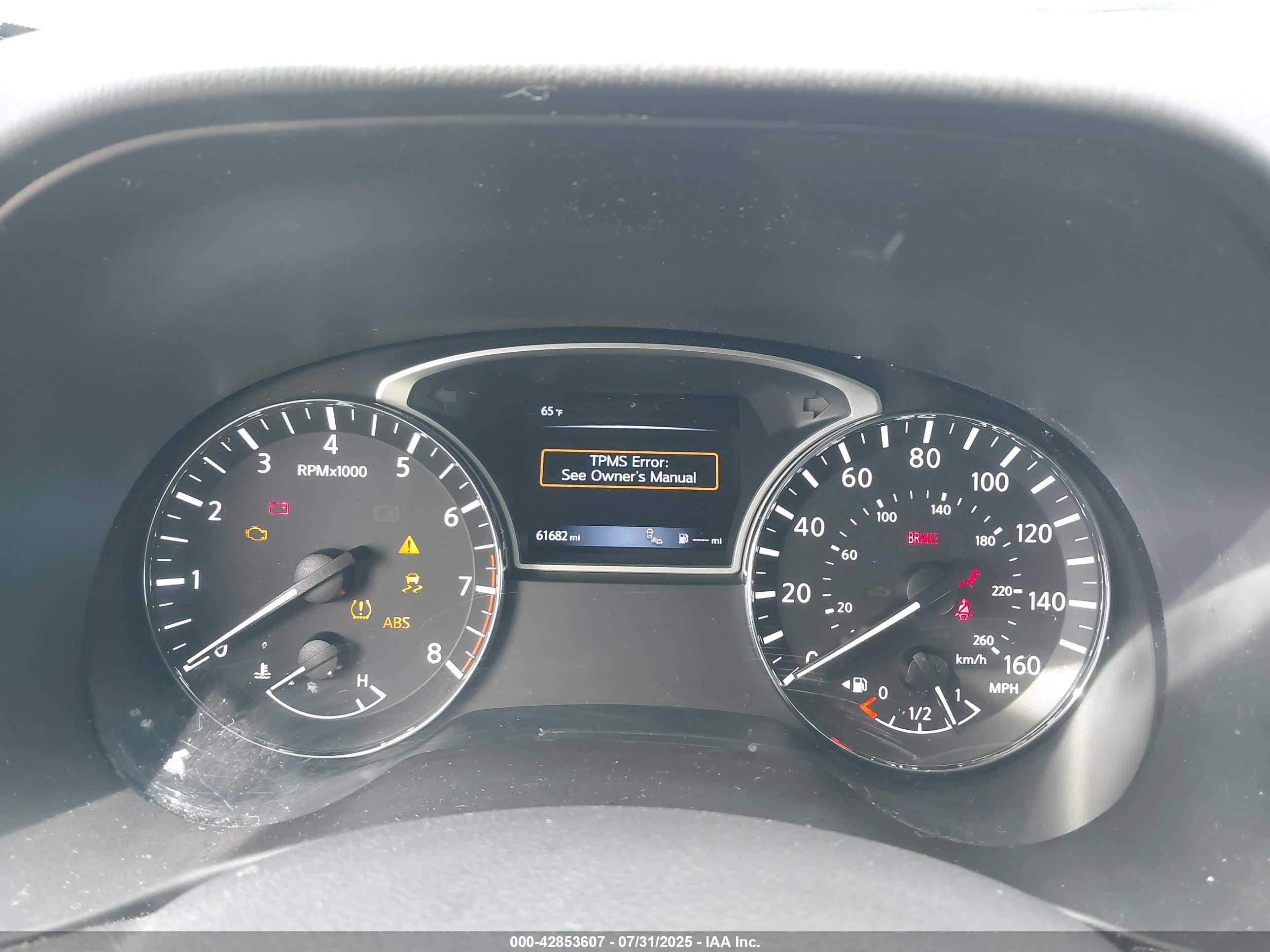 NISSAN PATHFINDER image 7