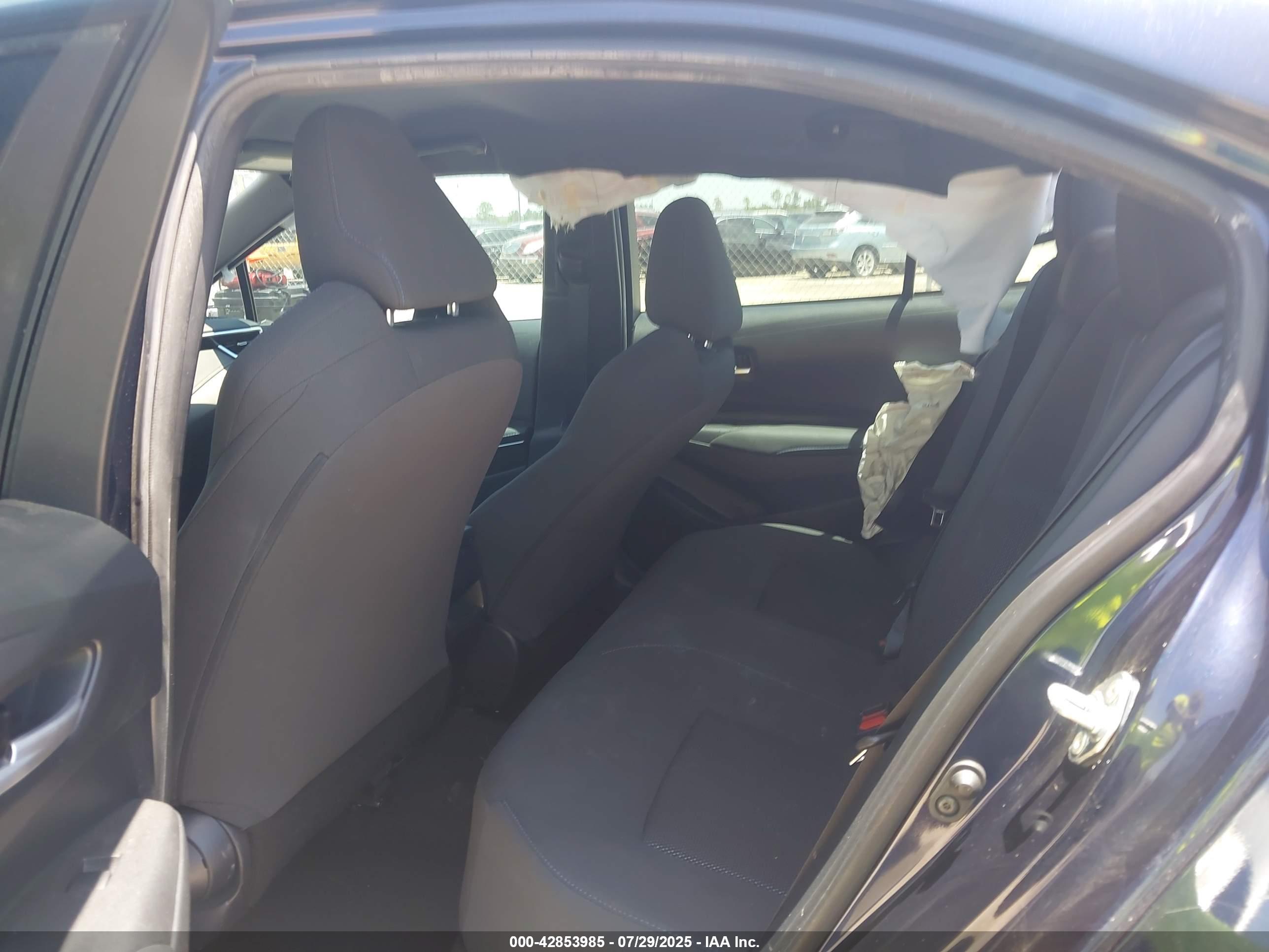 TOYOTA COROLLA image 8