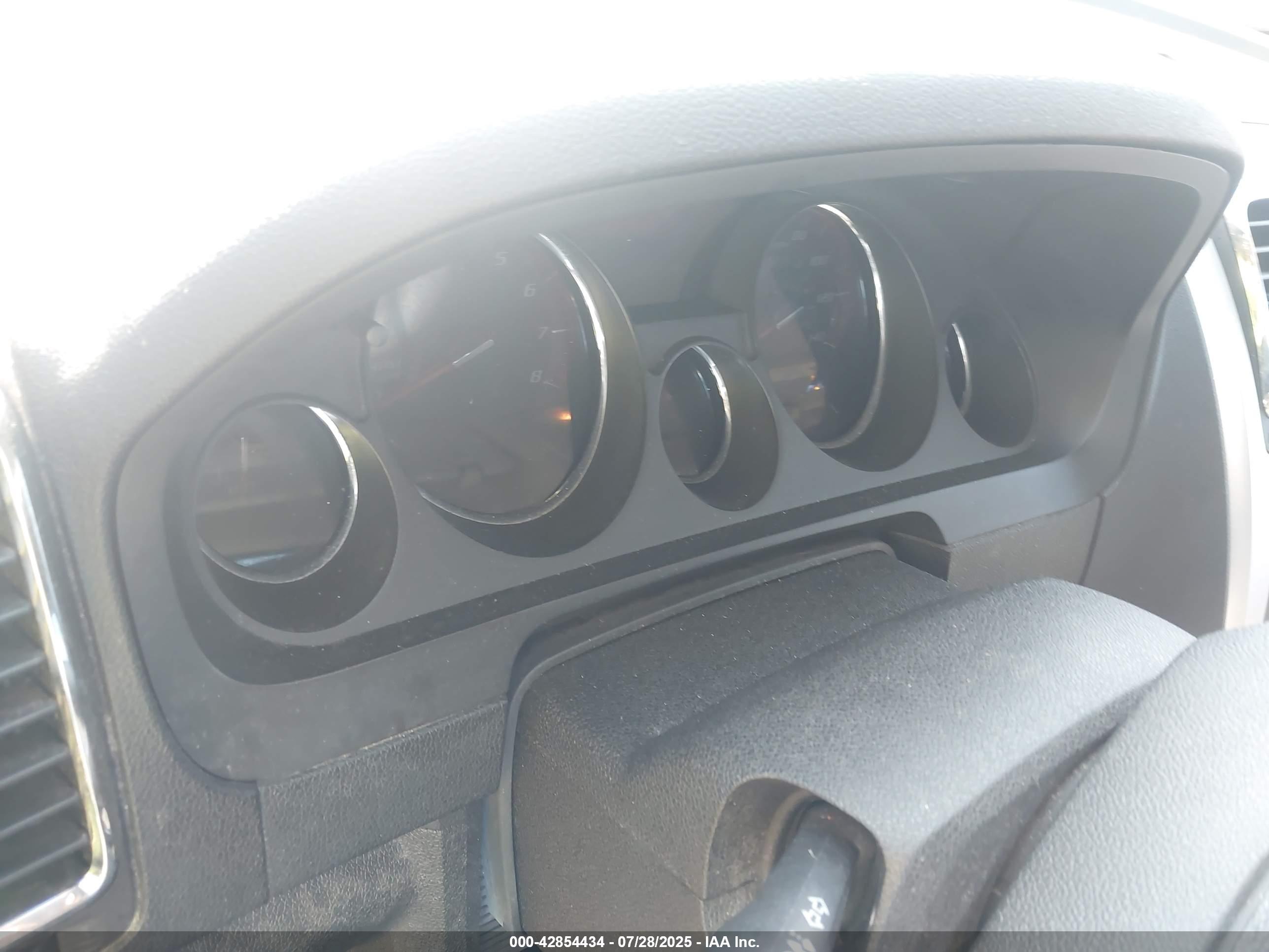 GMC ACADIA image 7