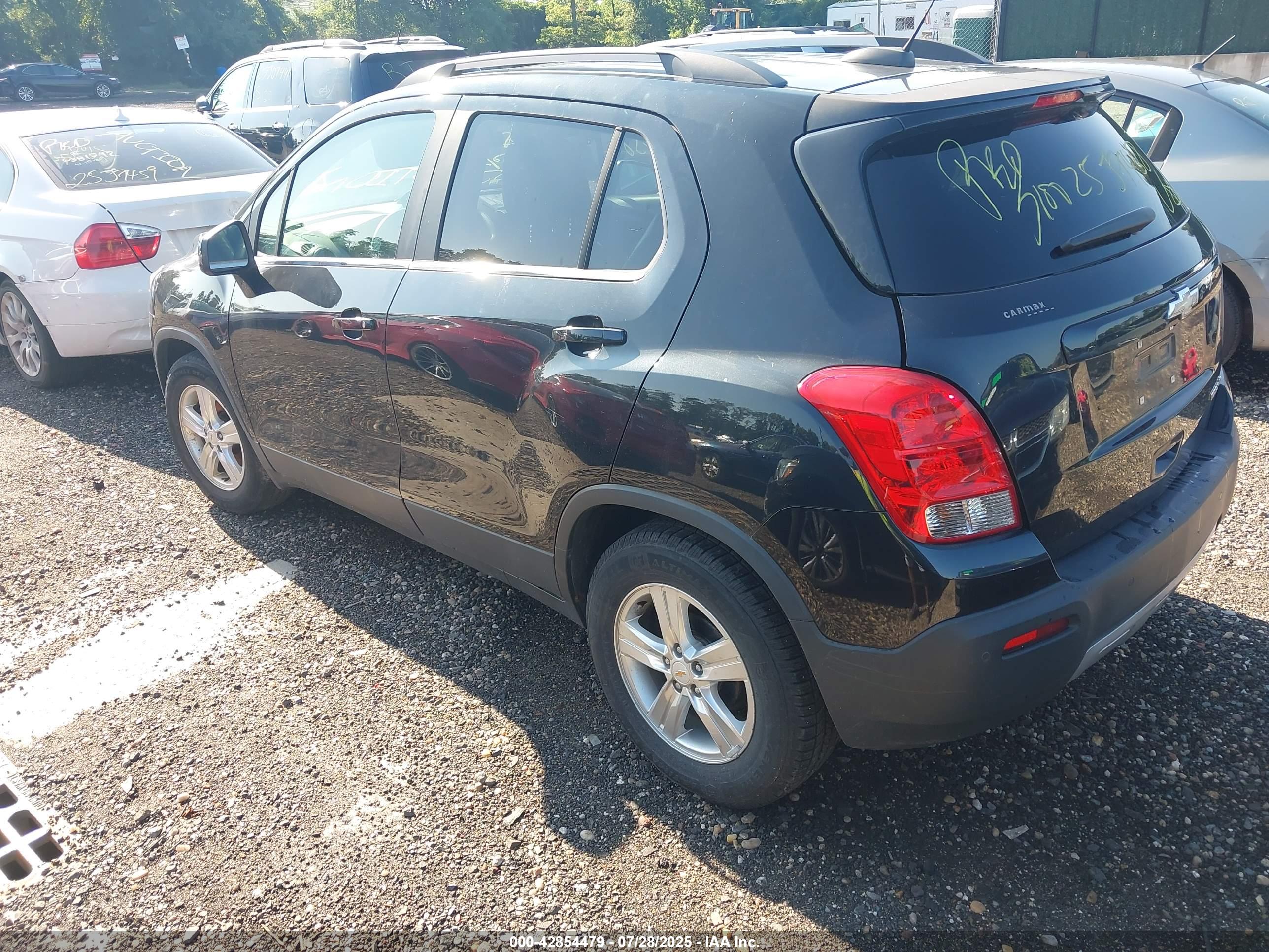 CHEVROLET TRAX image 3