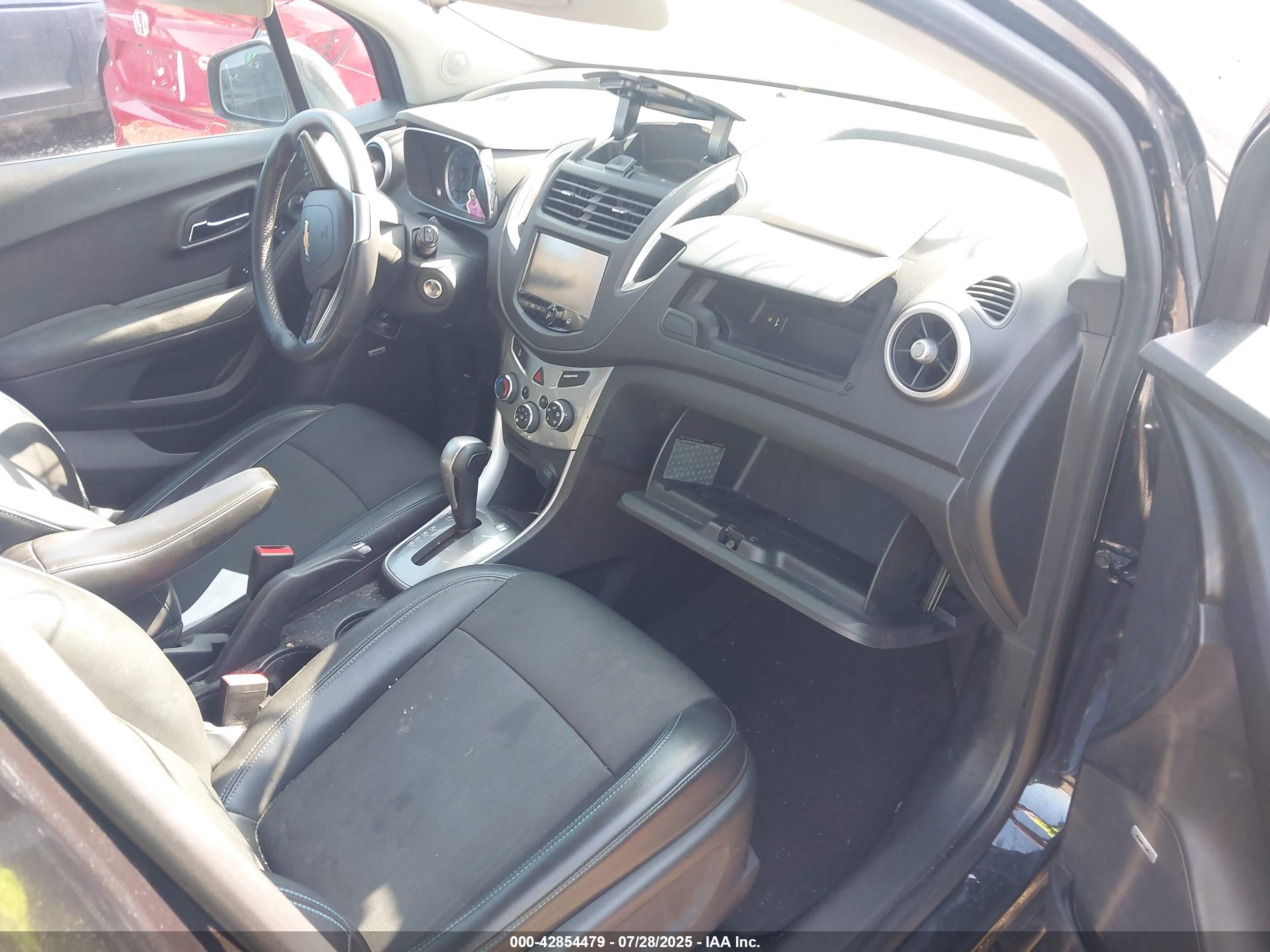 CHEVROLET TRAX image 5
