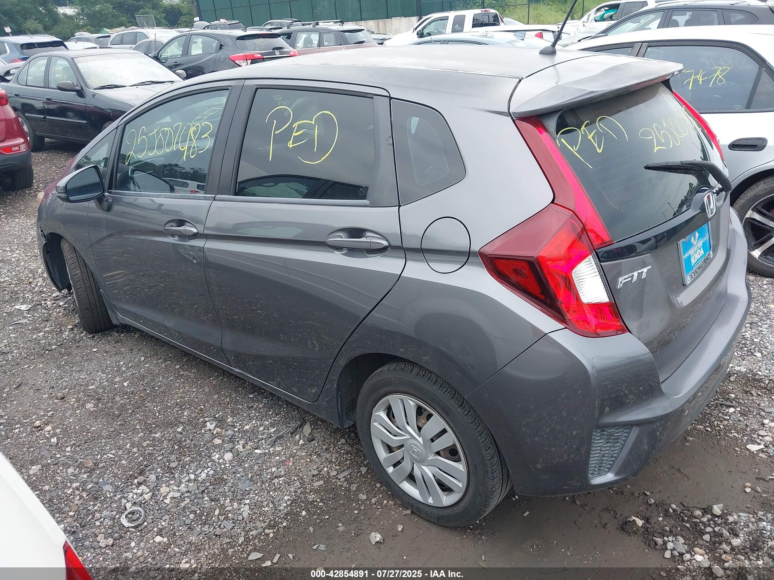 HONDA FIT image 3