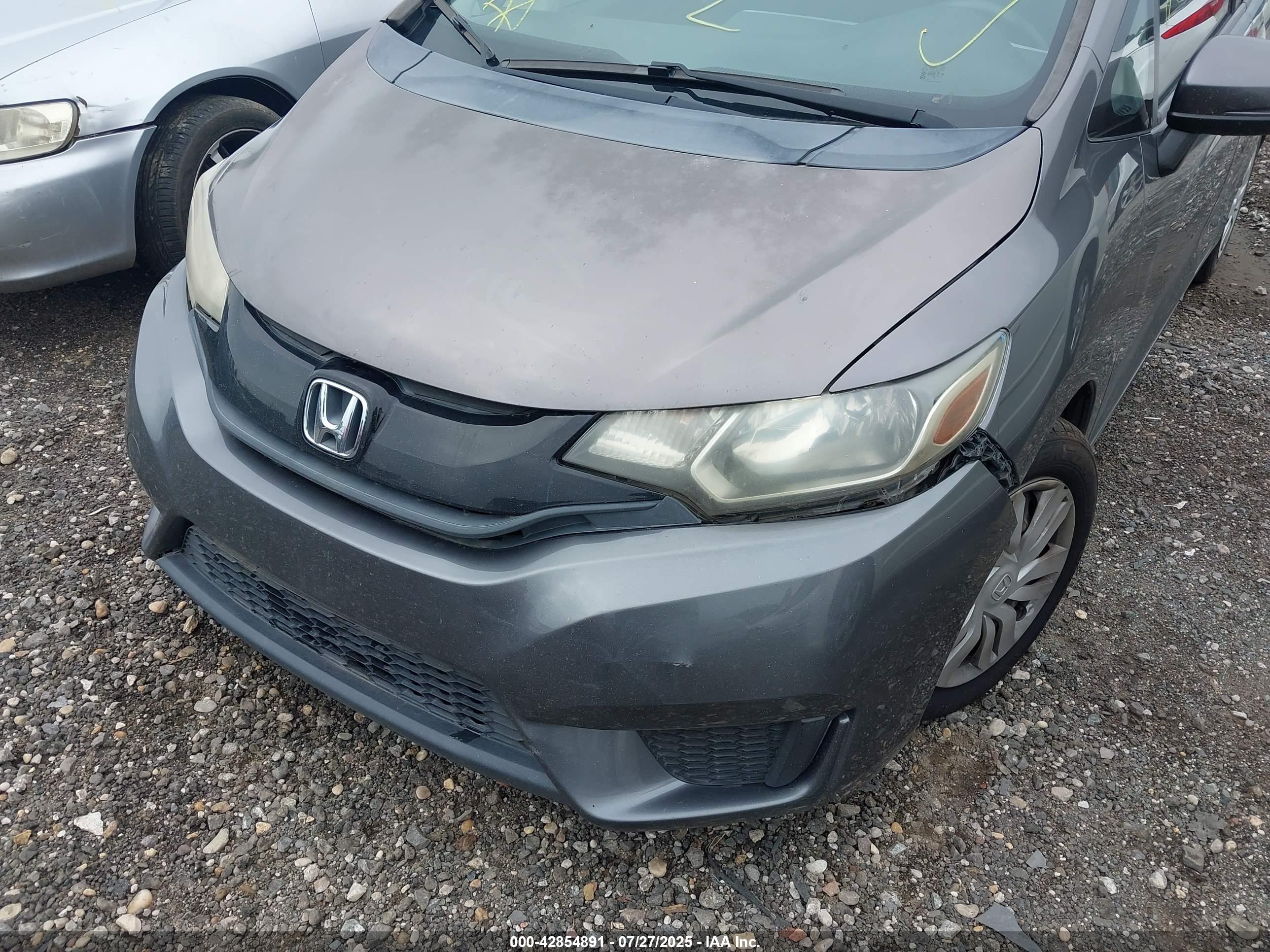 HONDA FIT image 6