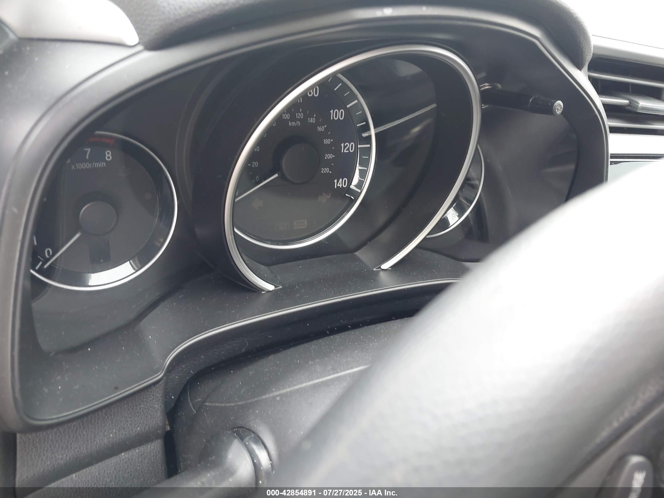 HONDA FIT image 7