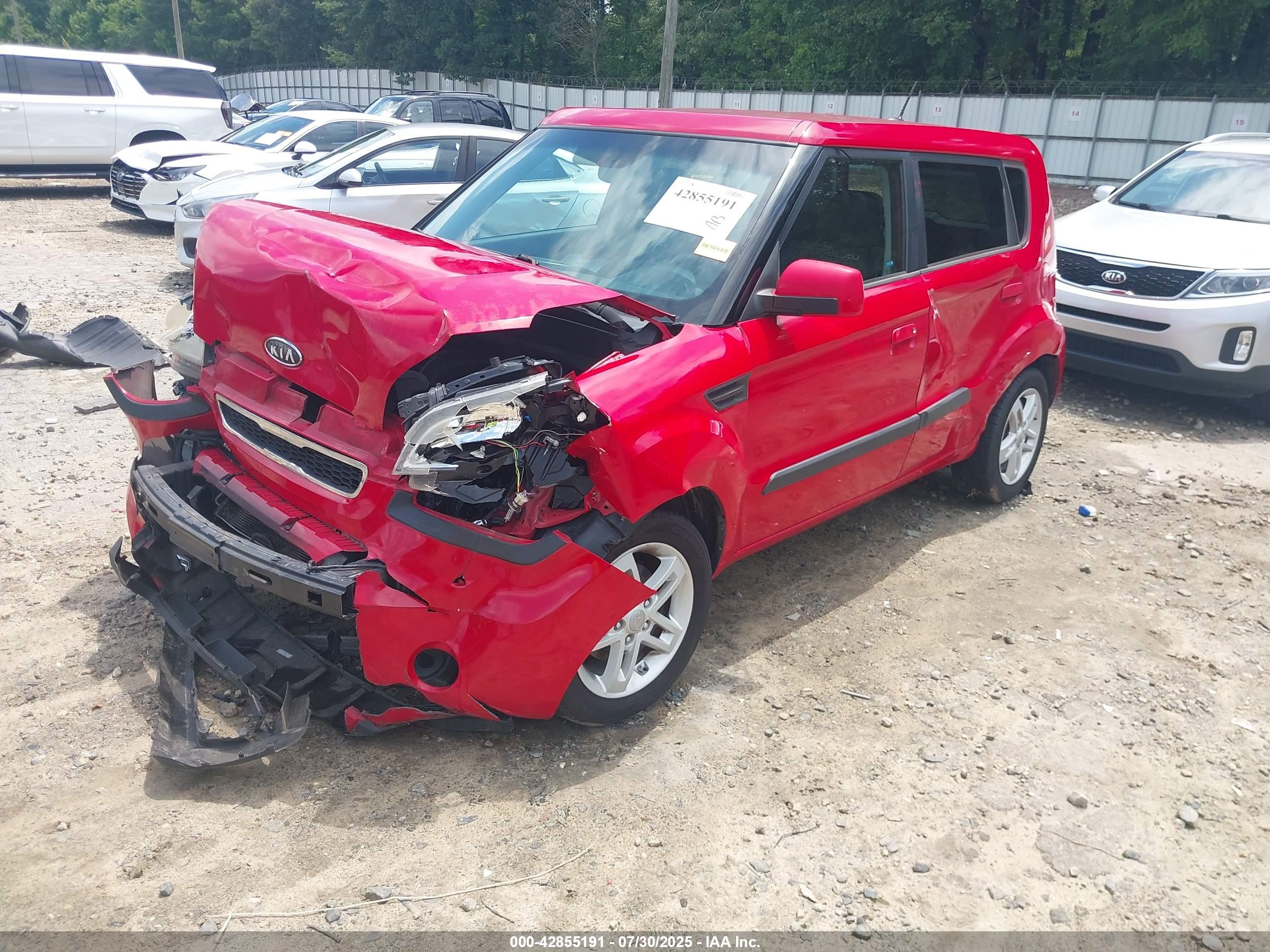 KIA SOUL image 2