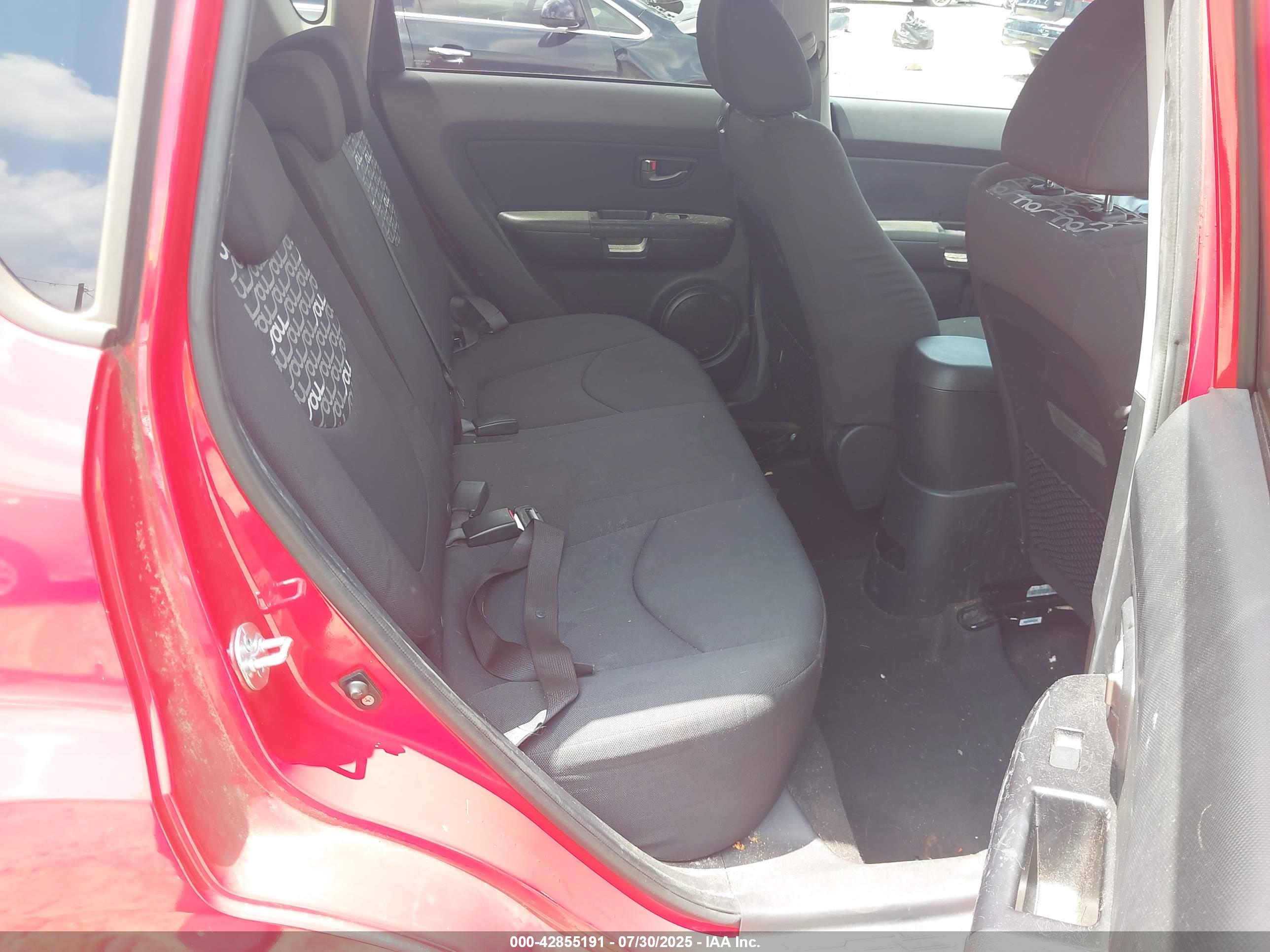KIA SOUL image 8