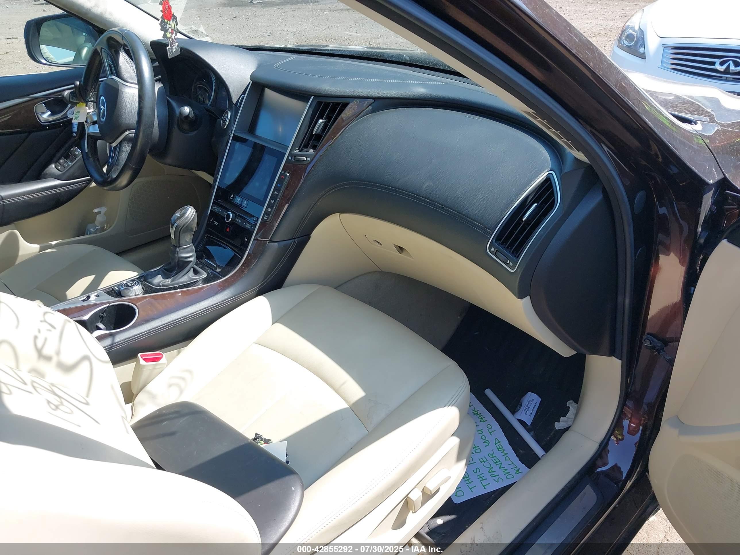 INFINITI Q50 image 5