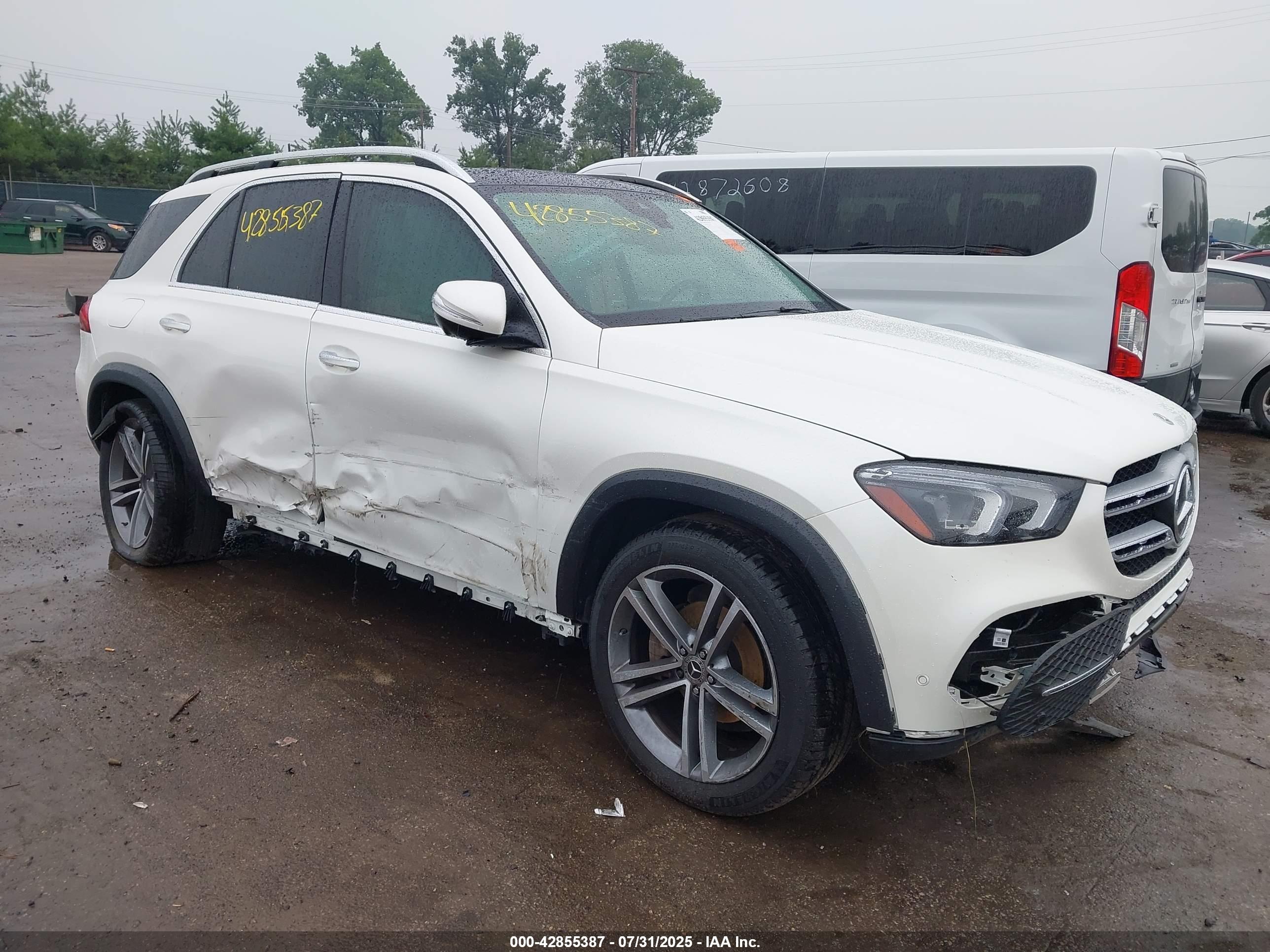 MERCEDES-BENZ GLE image 6