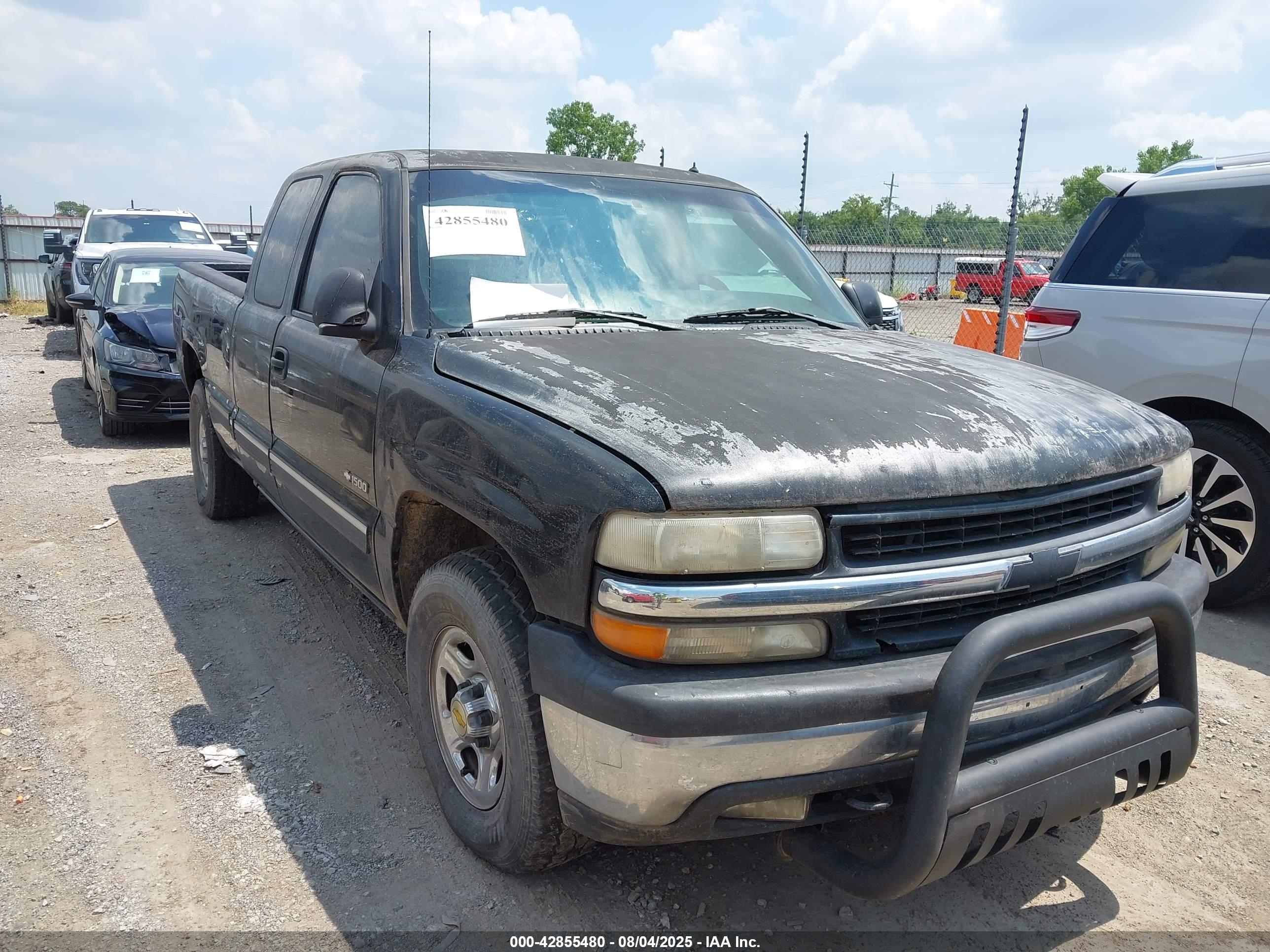 CHEVROLET SILVERADO image 6
