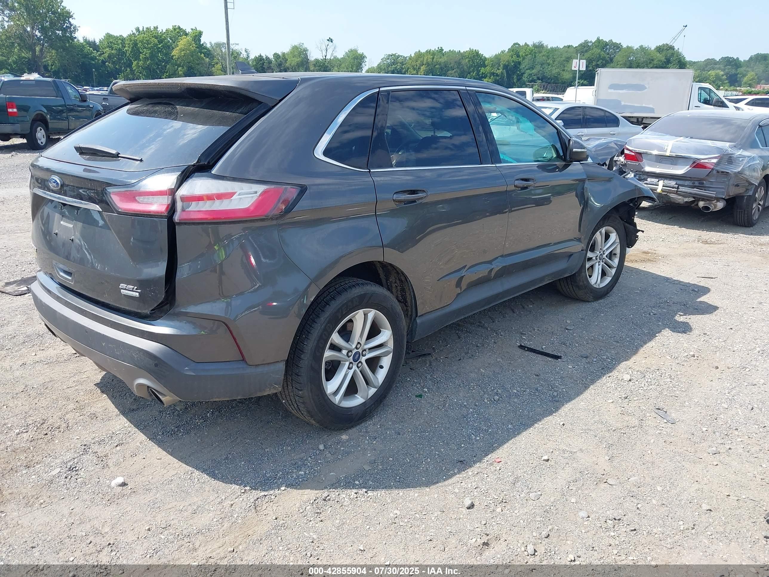 FORD EDGE image 4