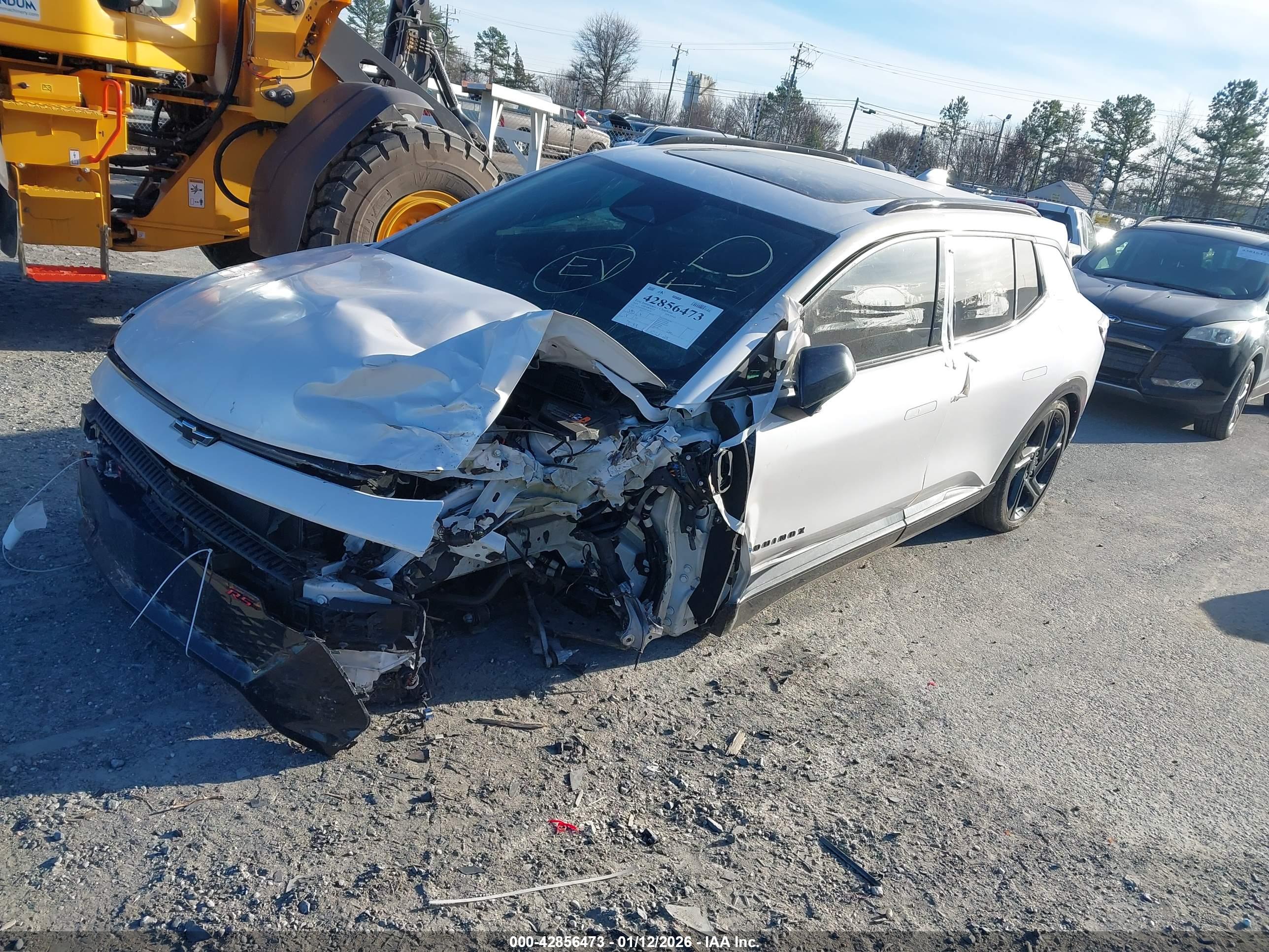 CHEVROLET EQUINOX image 2