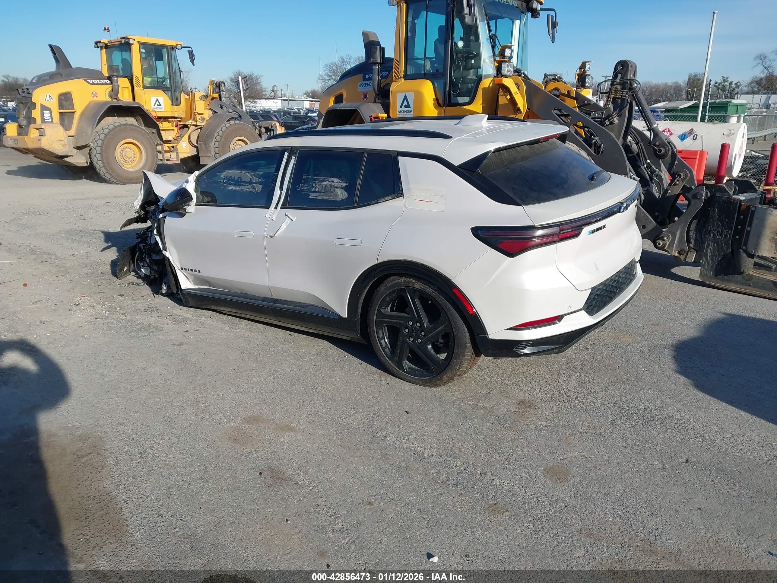 CHEVROLET EQUINOX image 3