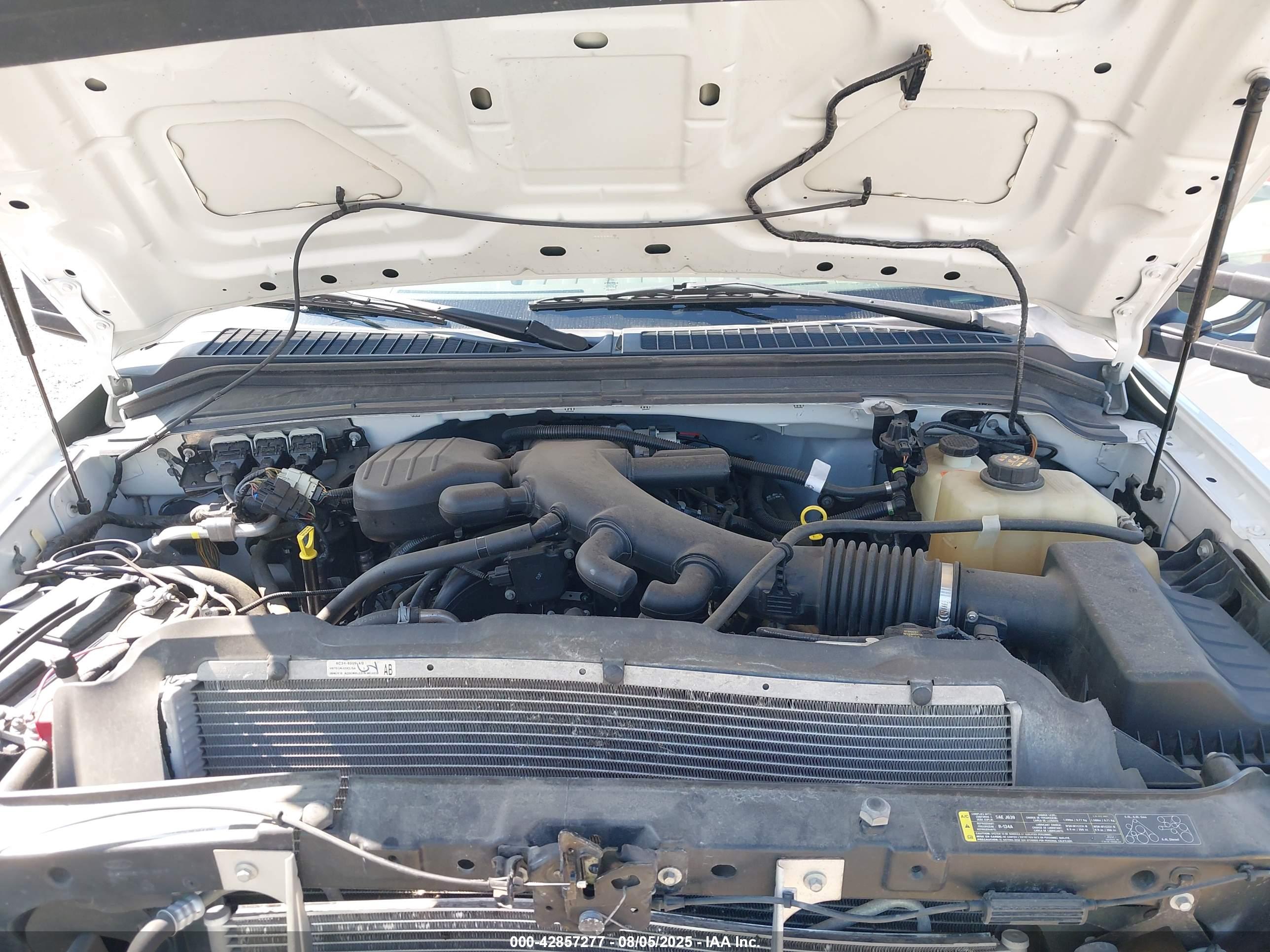 FORD F-450 image 10