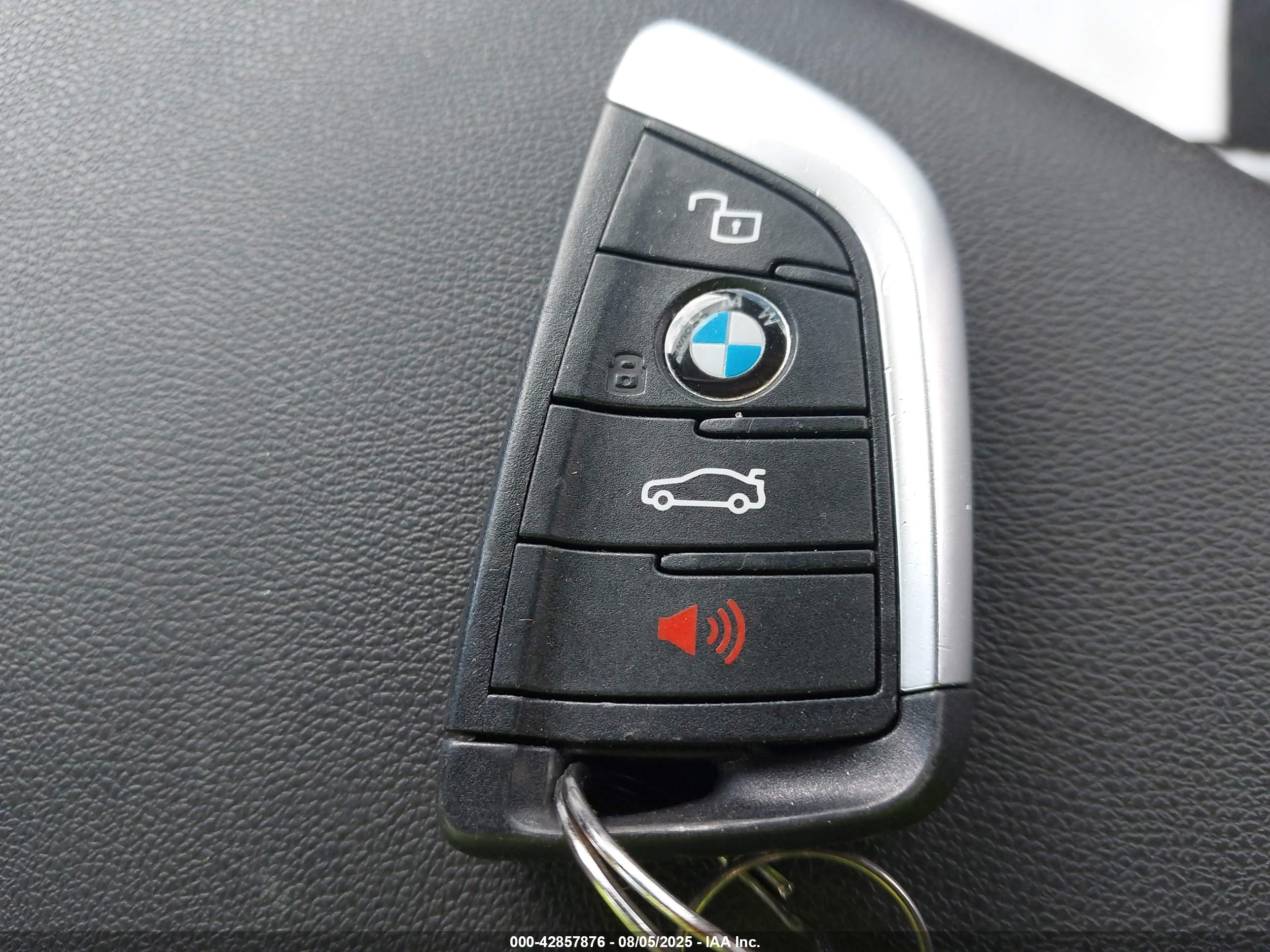 BMW X4 image 11