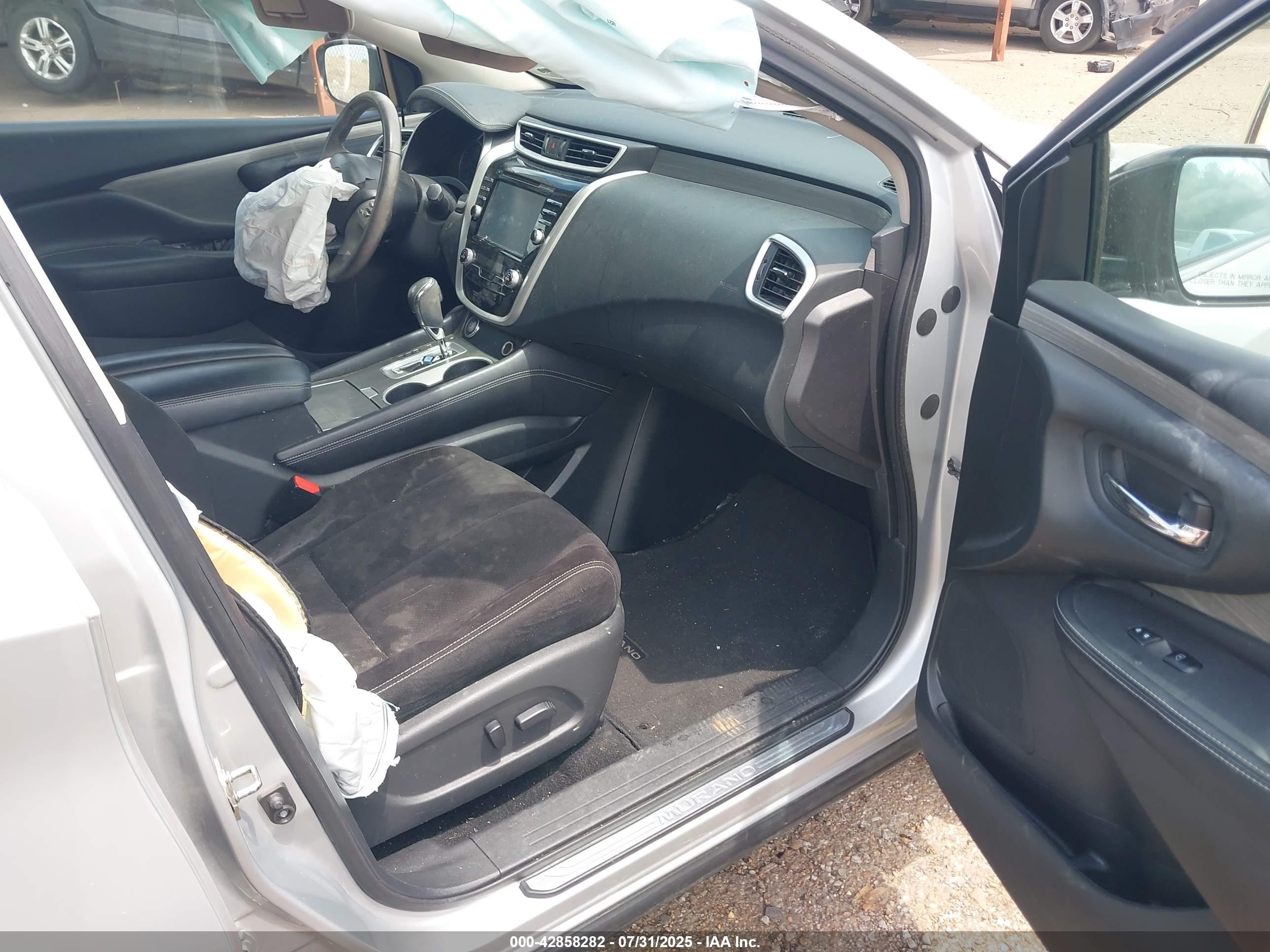 NISSAN MURANO image 5