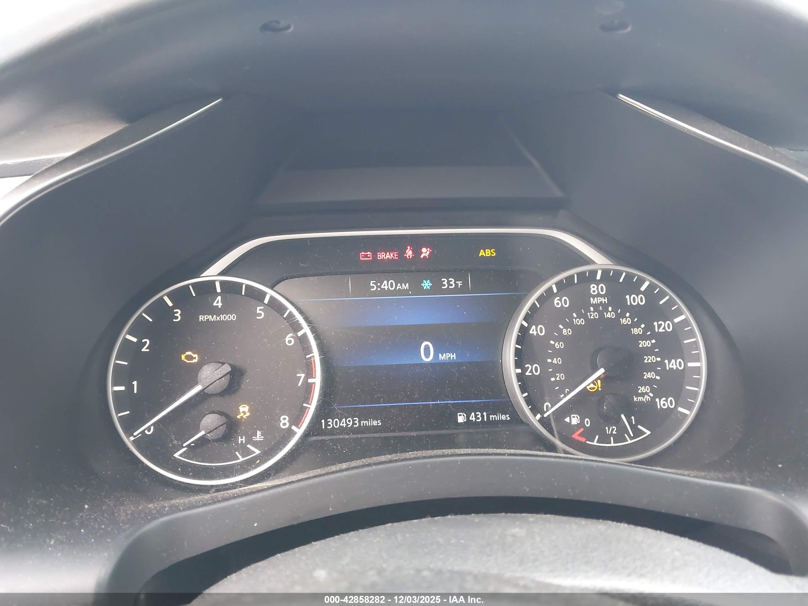 NISSAN MURANO image 7