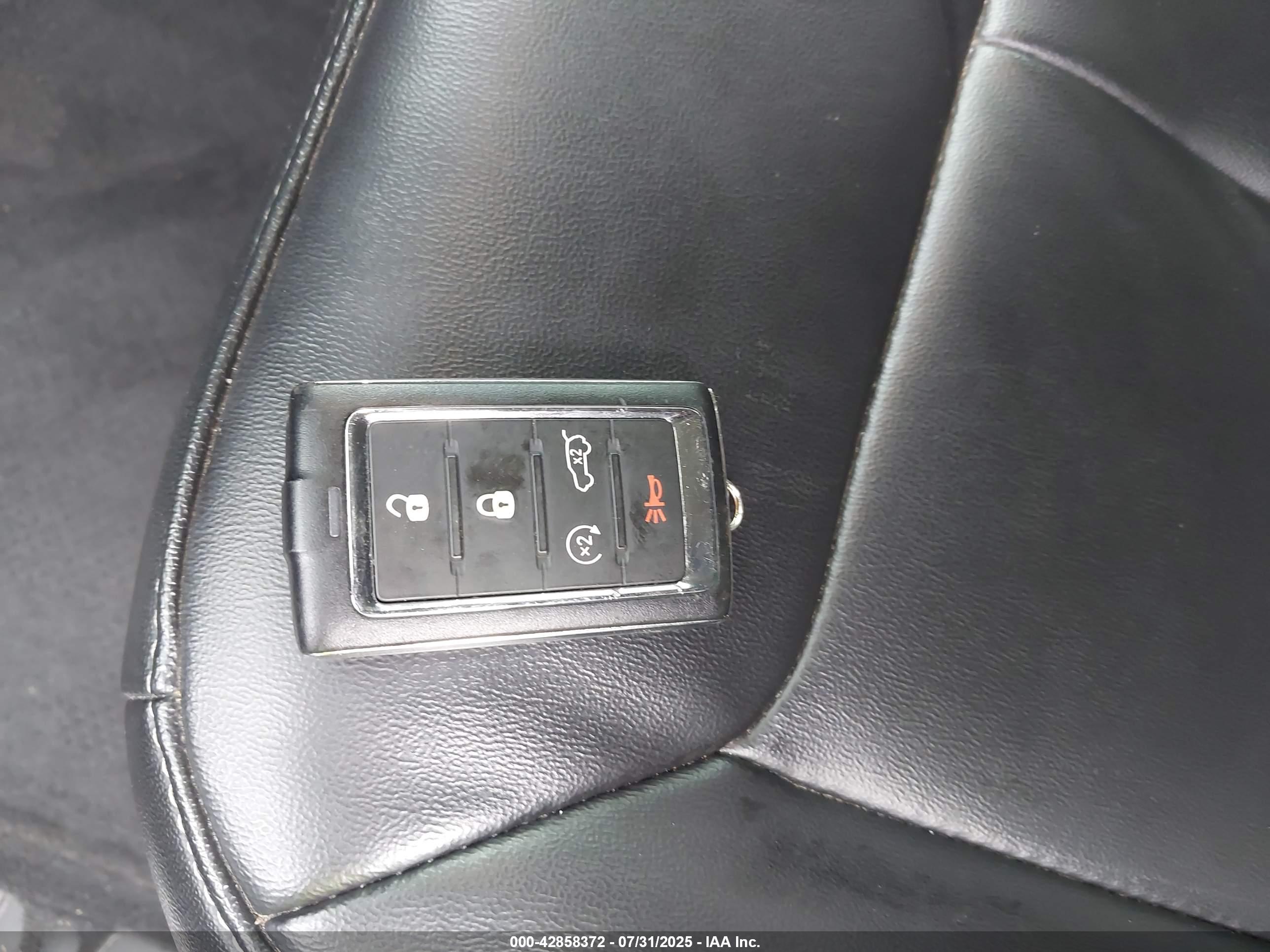 JEEP GRAND image 11