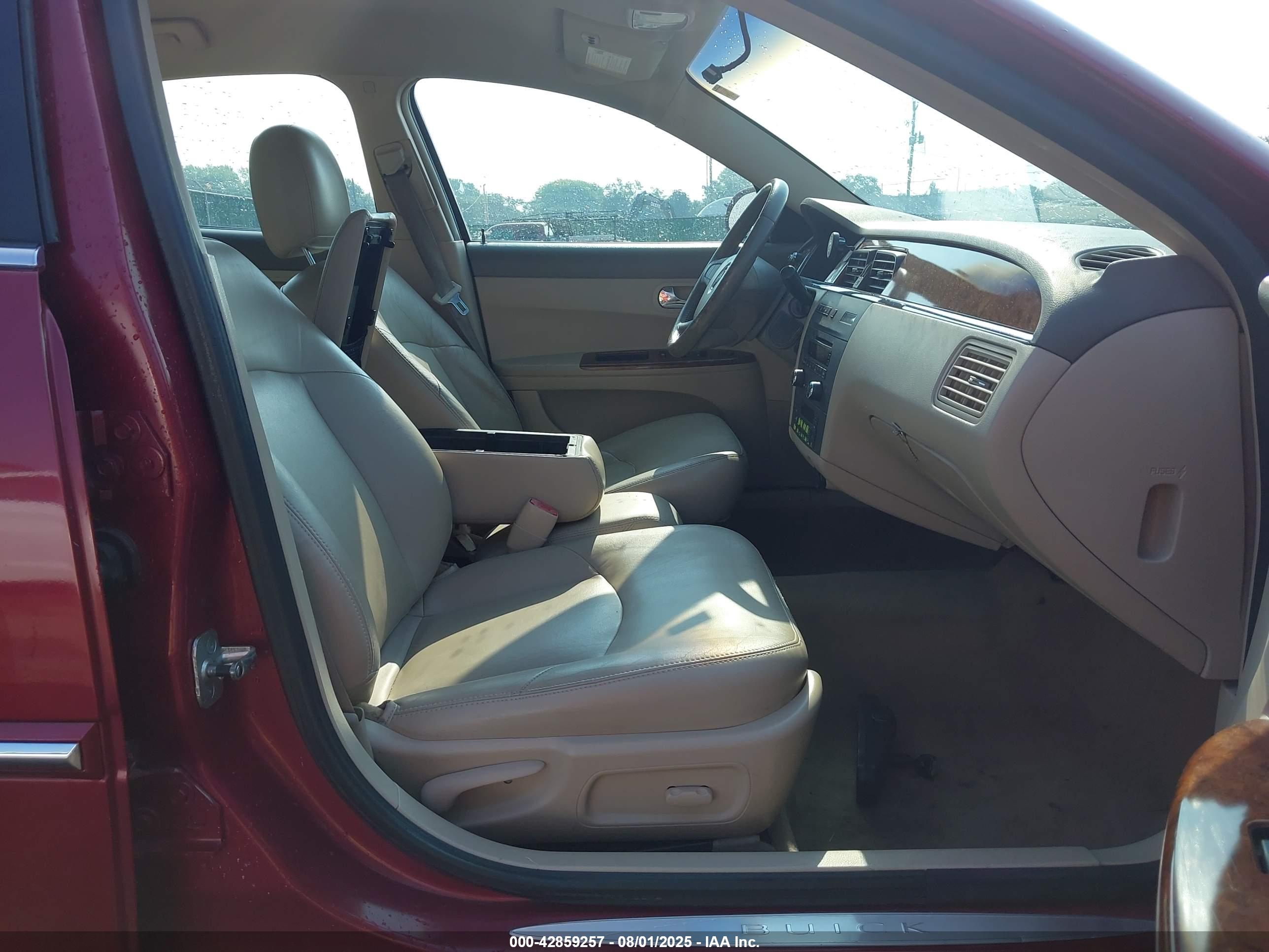 BUICK LACROSSE image 5