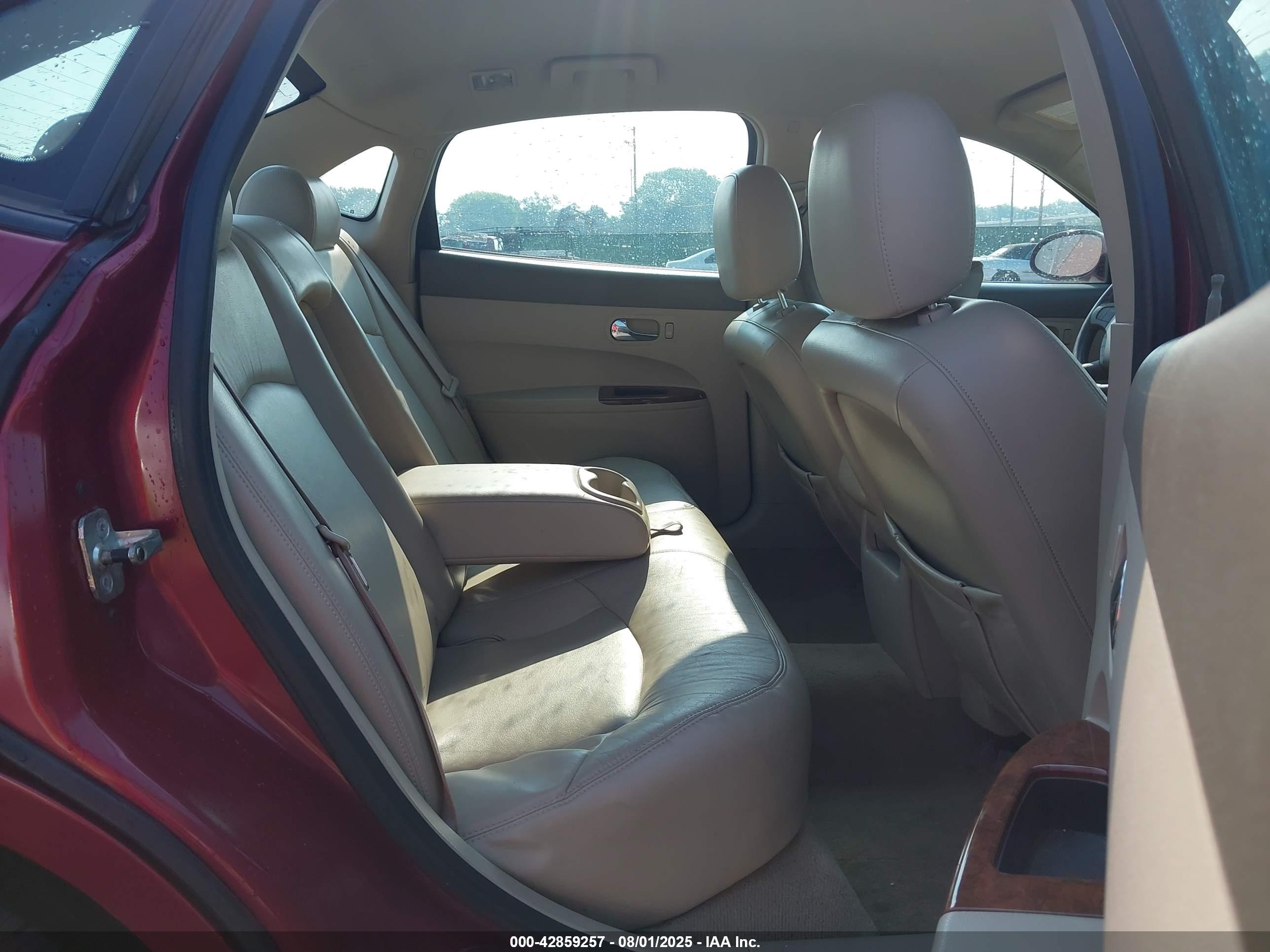 BUICK LACROSSE image 8