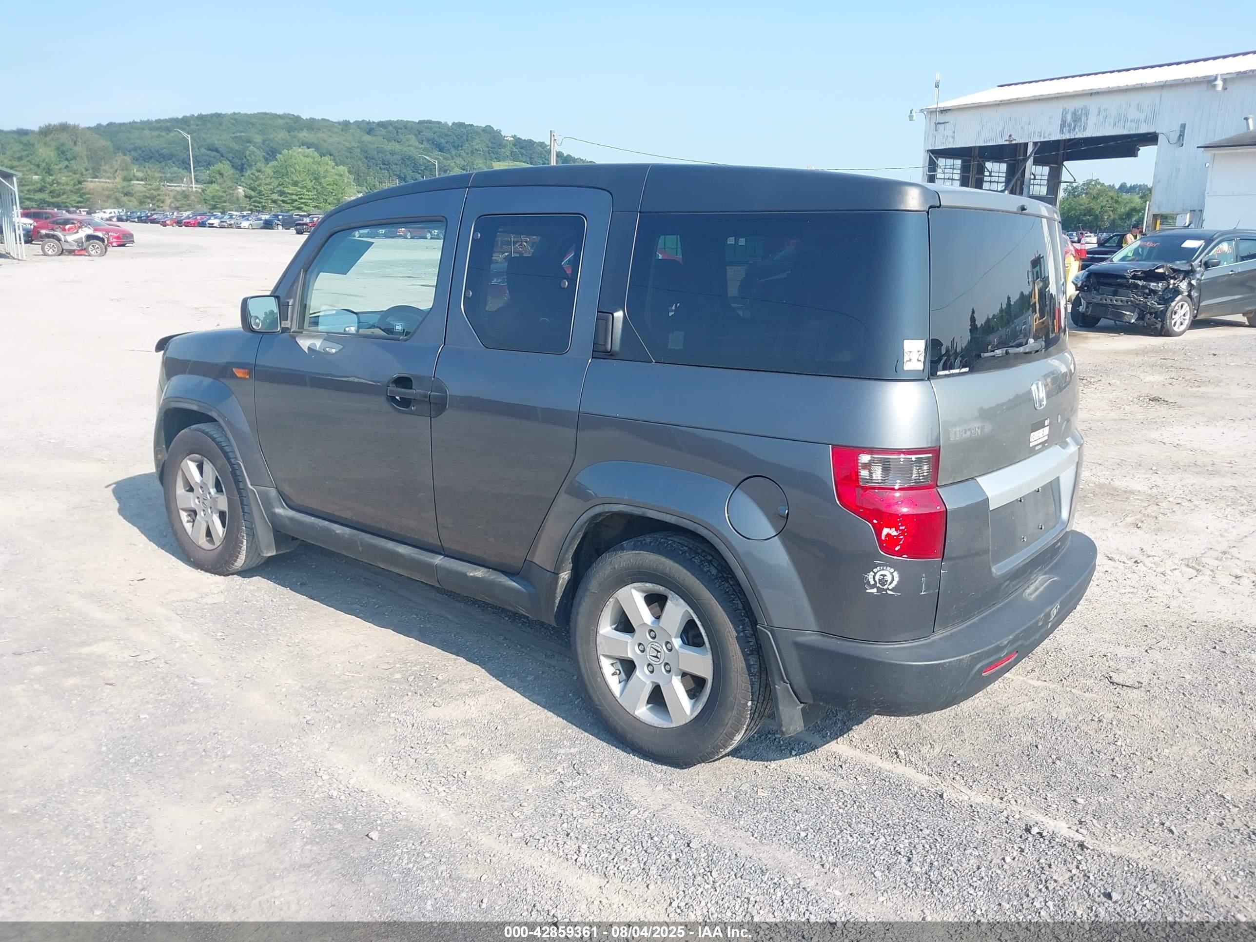 HONDA ELEMENT image 3
