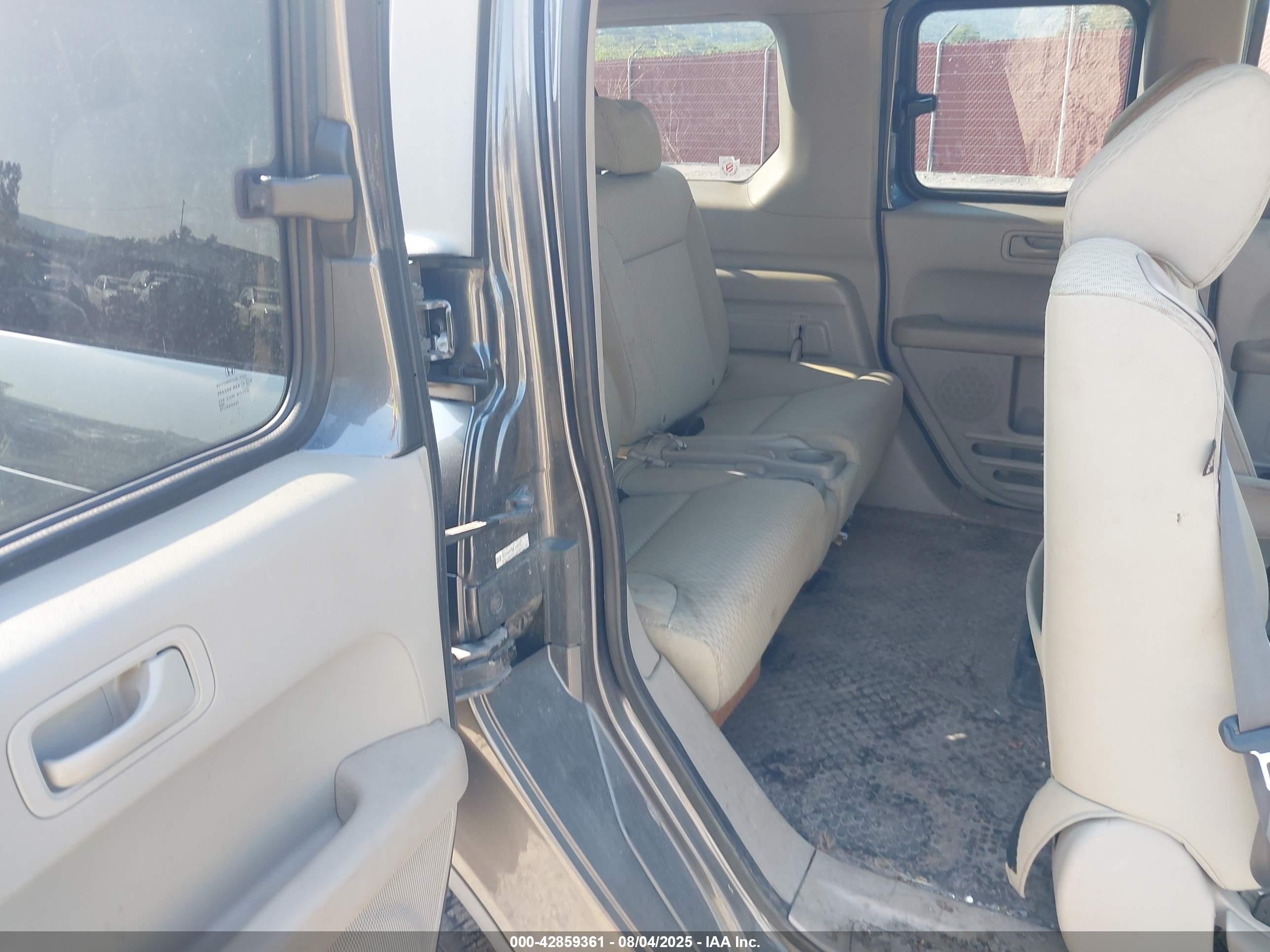 HONDA ELEMENT image 8