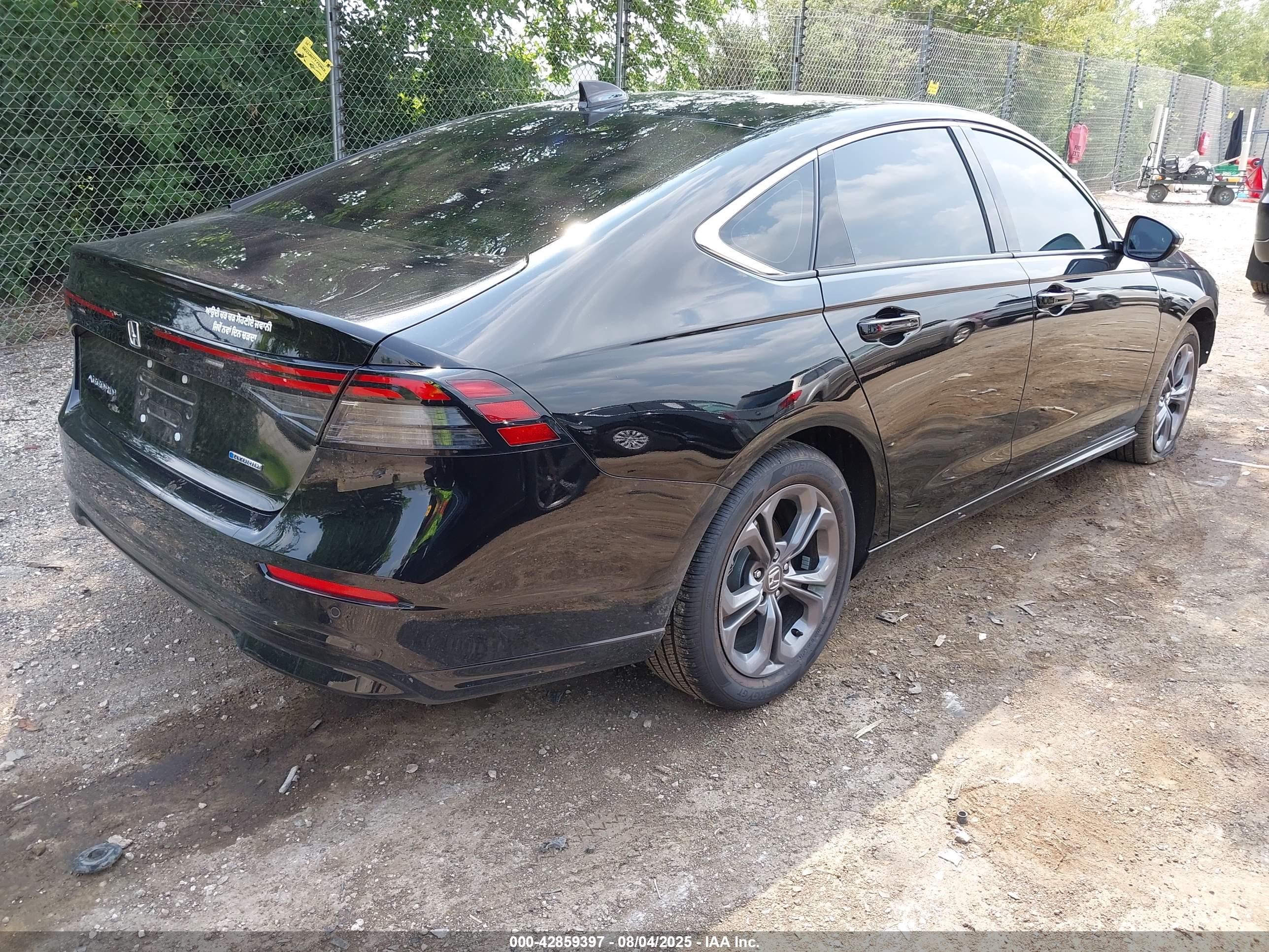 HONDA ACCORD image 4