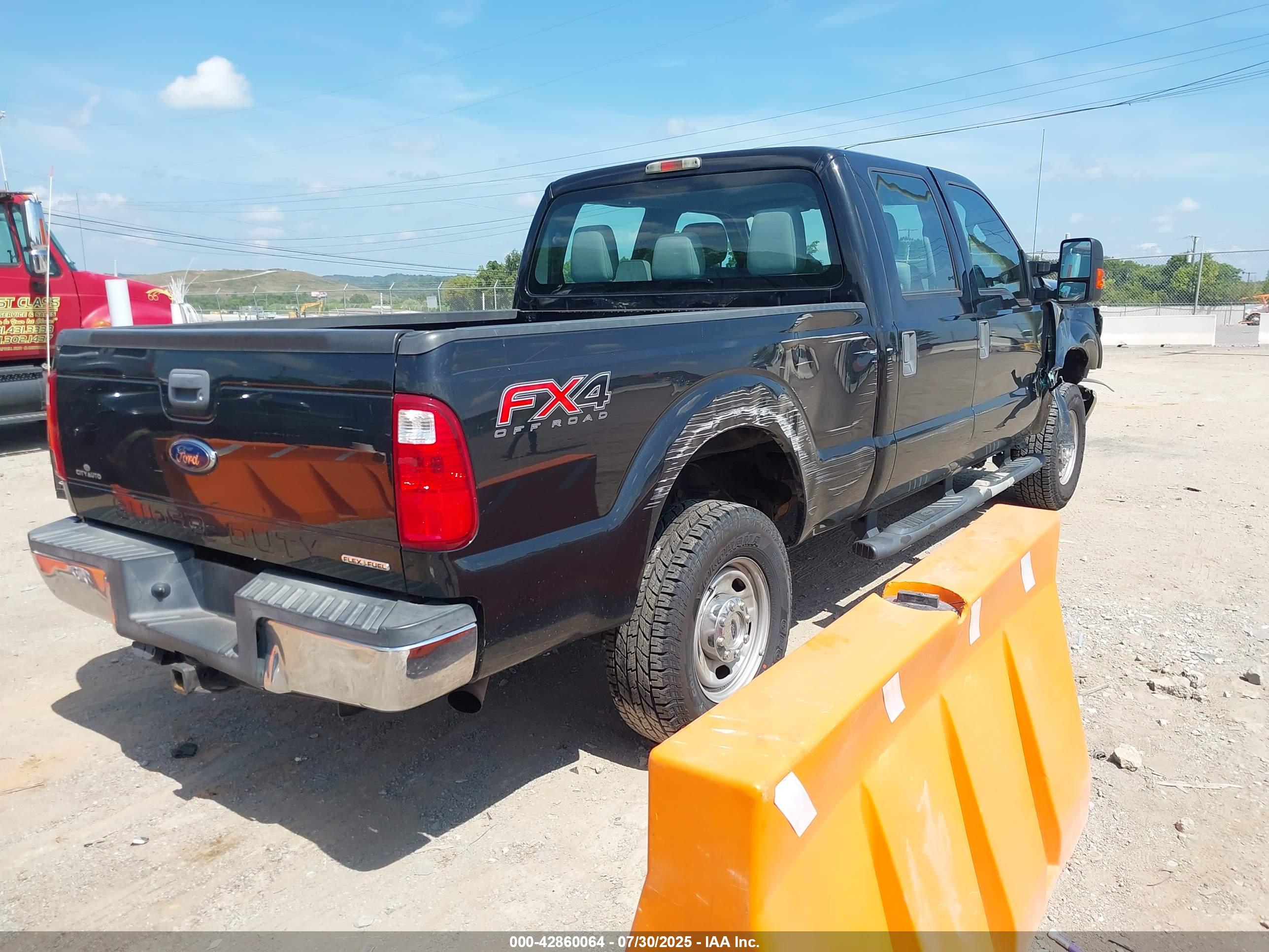 FORD F-250 image 4