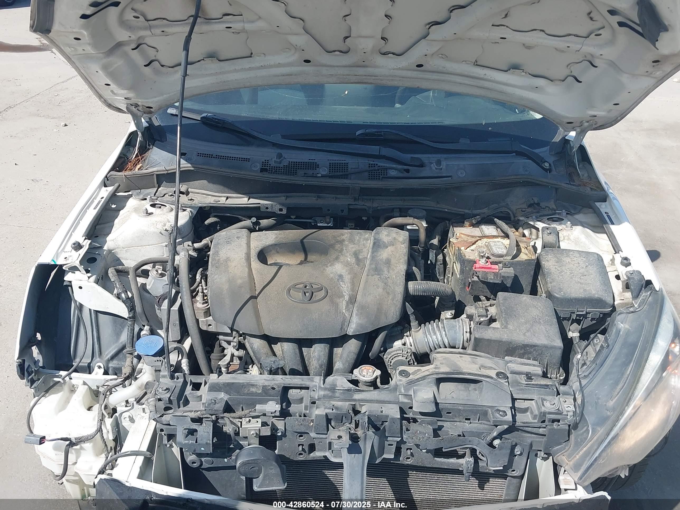 TOYOTA YARIS image 10