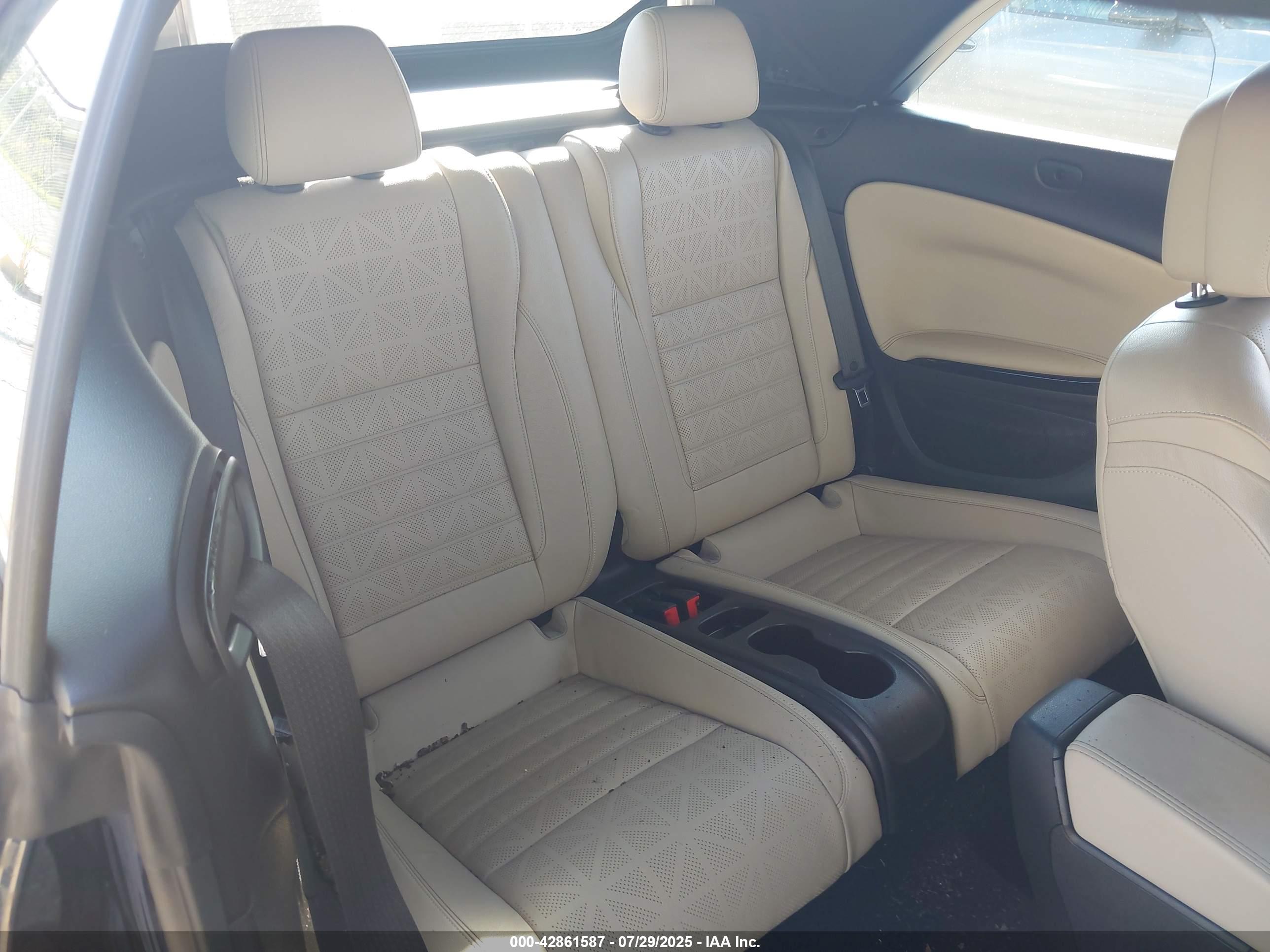BUICK CASCADA image 8