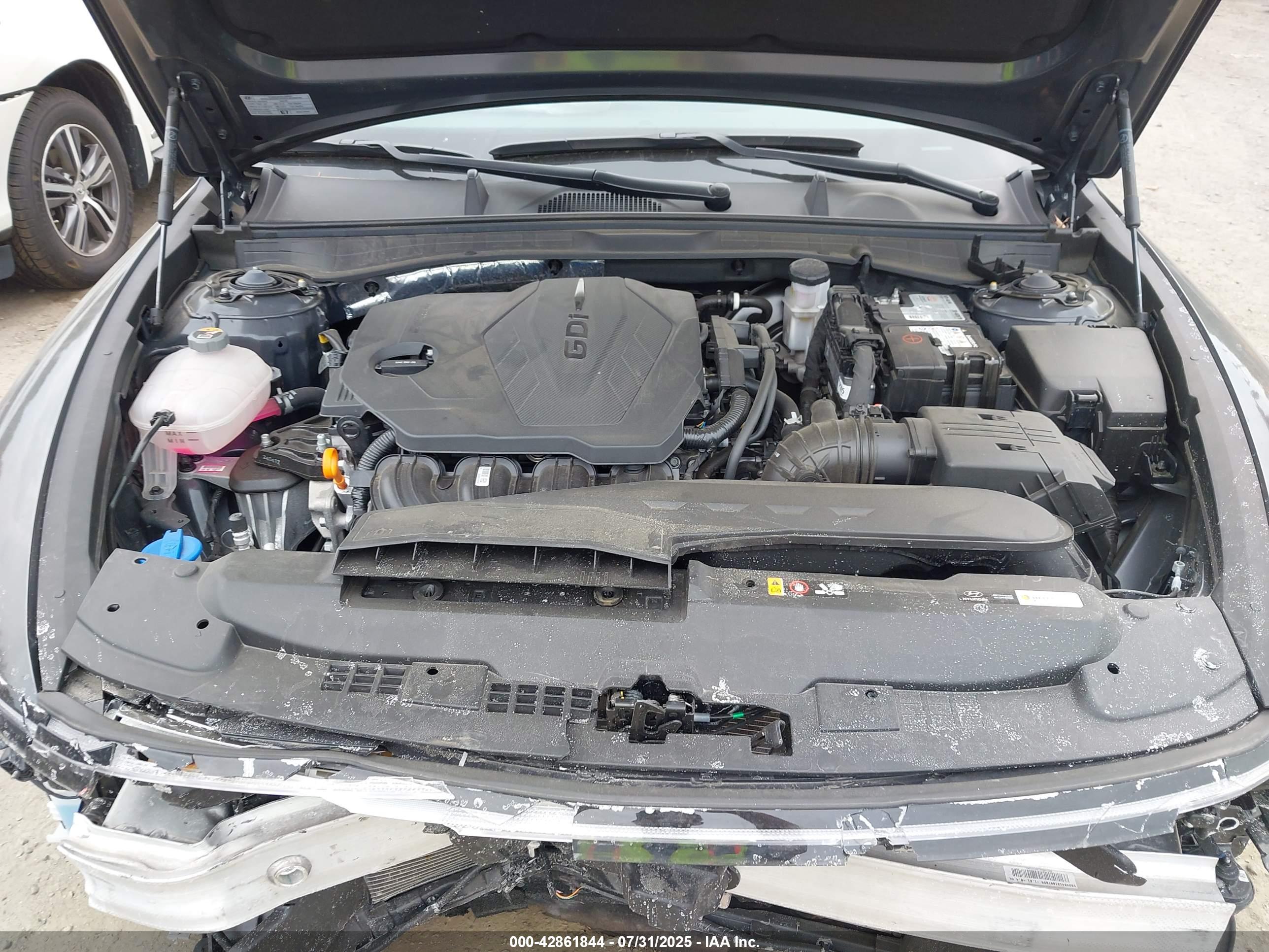 HYUNDAI SONATA image 10