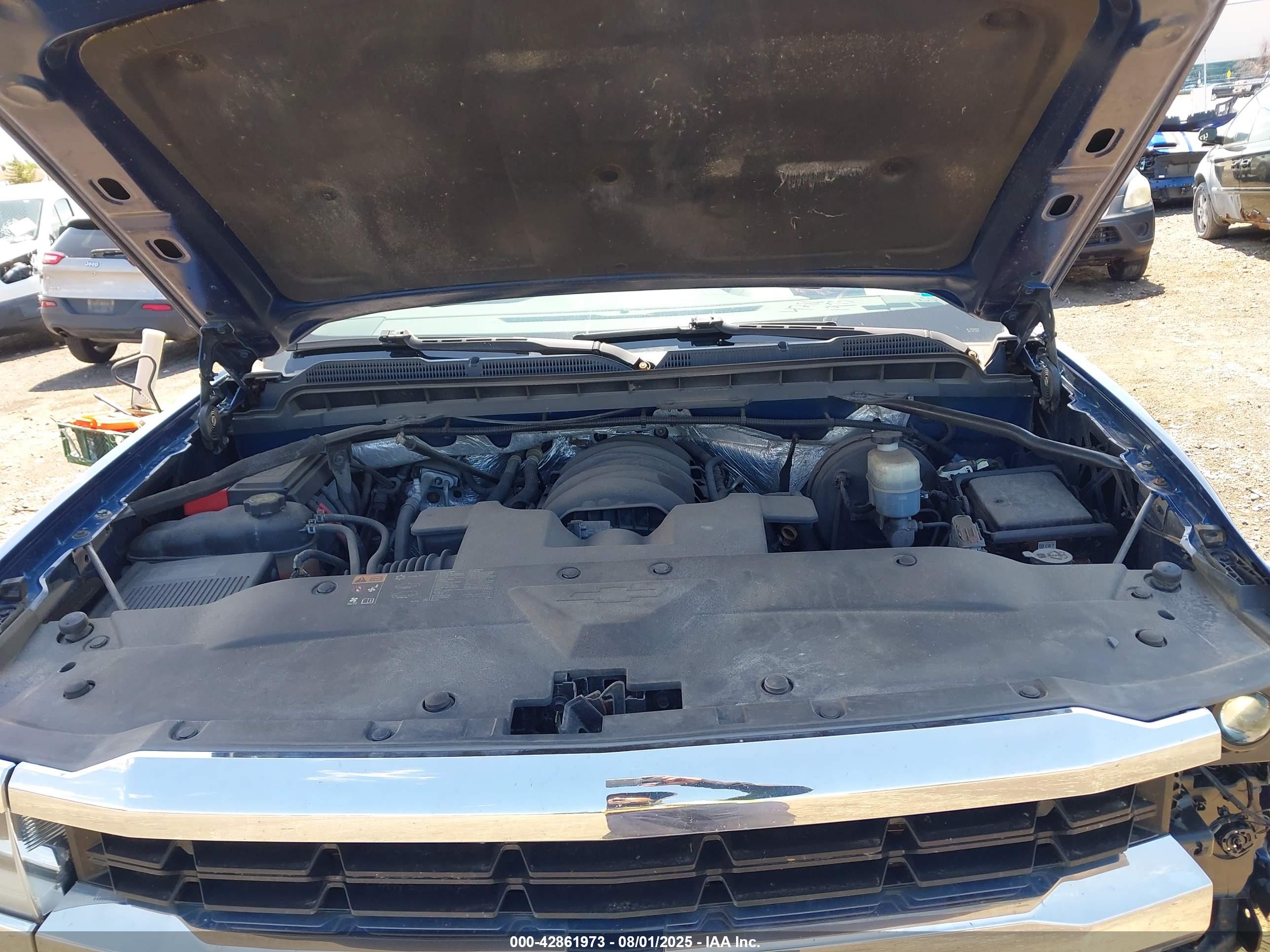CHEVROLET SILVERADO image 10