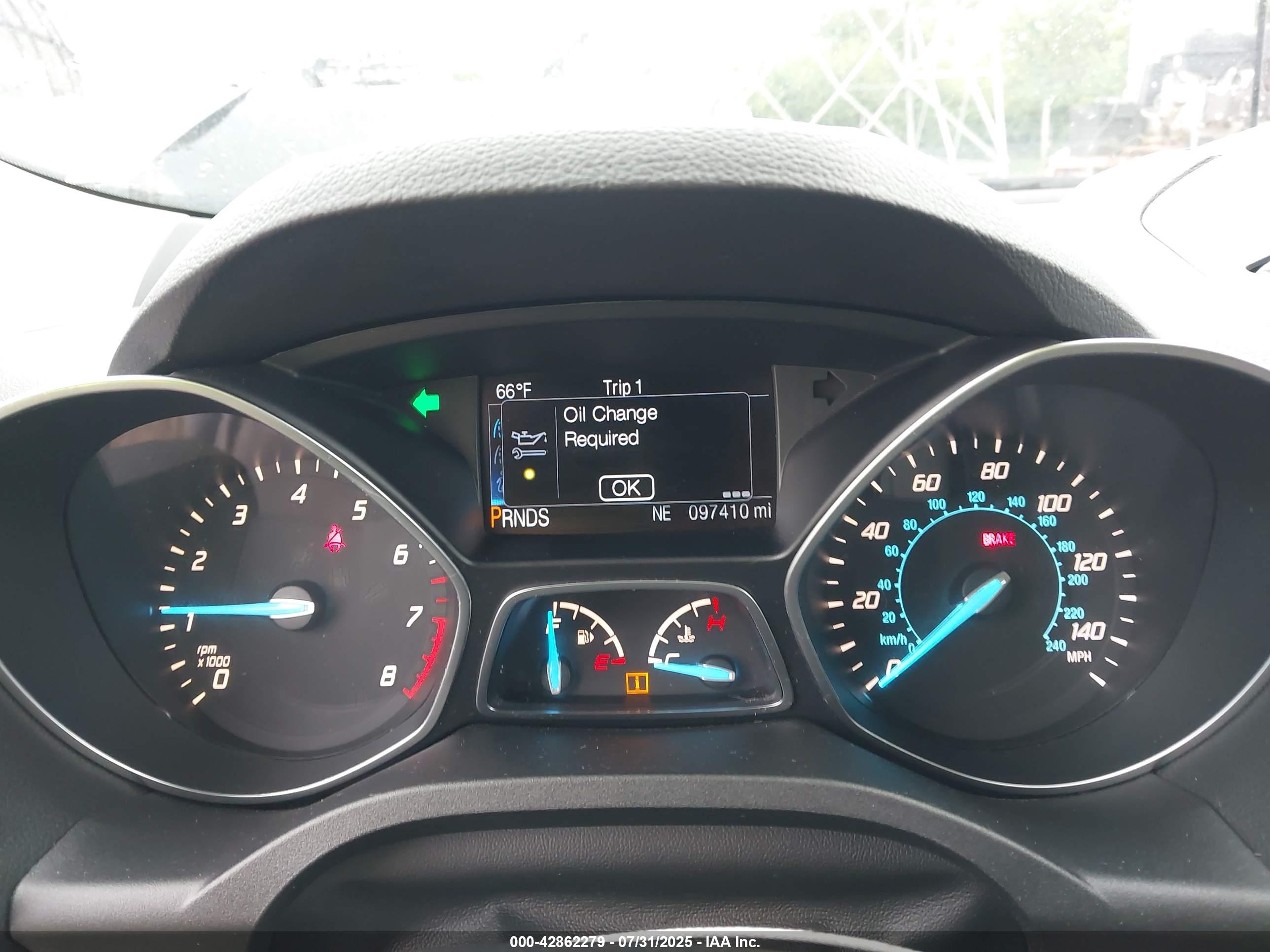FORD ESCAPE image 7