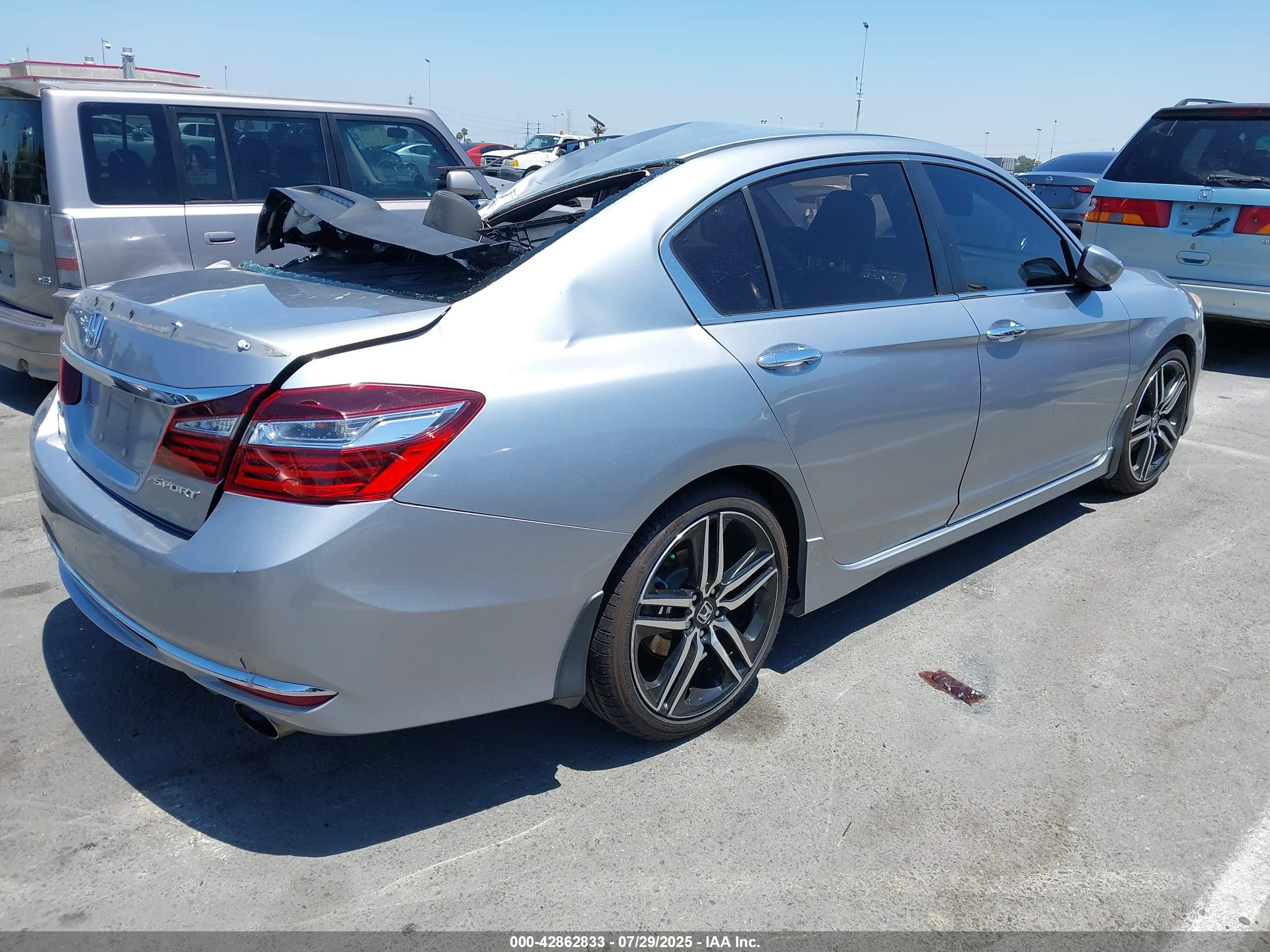 HONDA ACCORD image 4