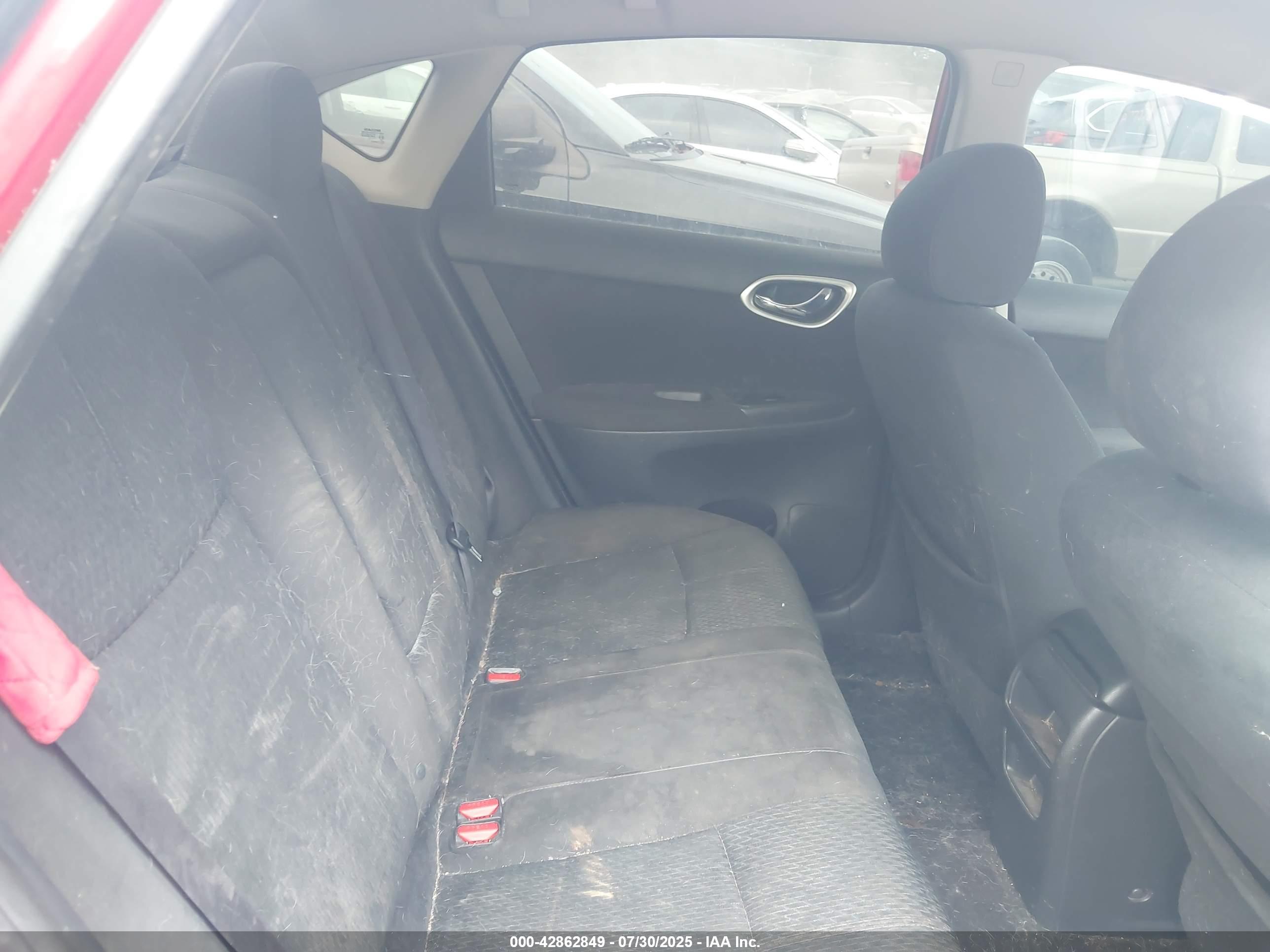 NISSAN SENTRA image 8