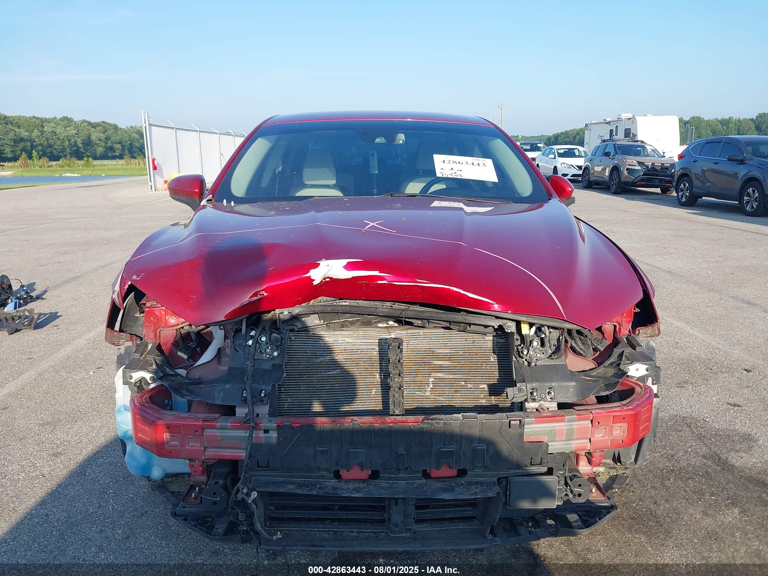 FORD FUSION image 6