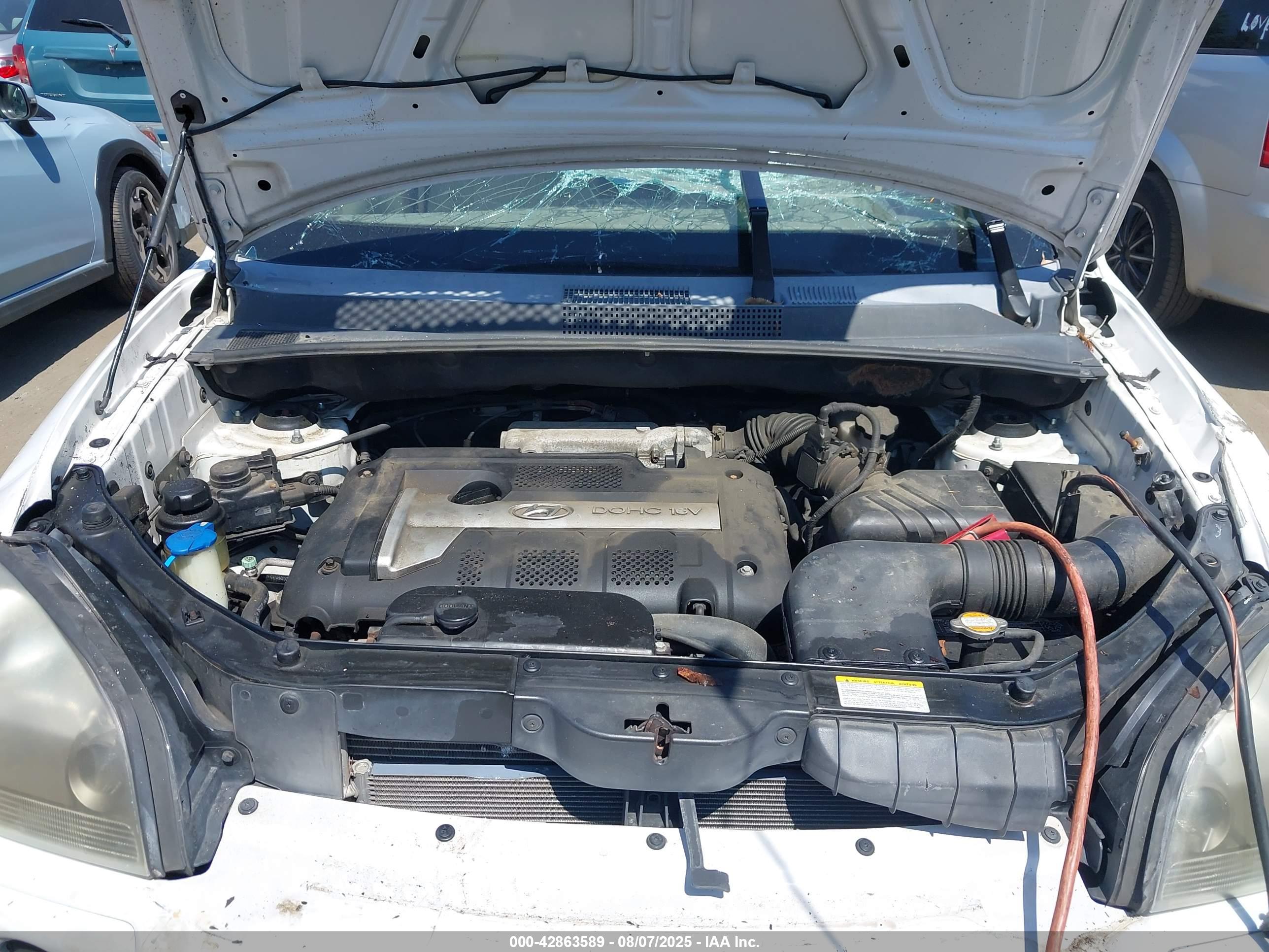 HYUNDAI TUCSON image 10