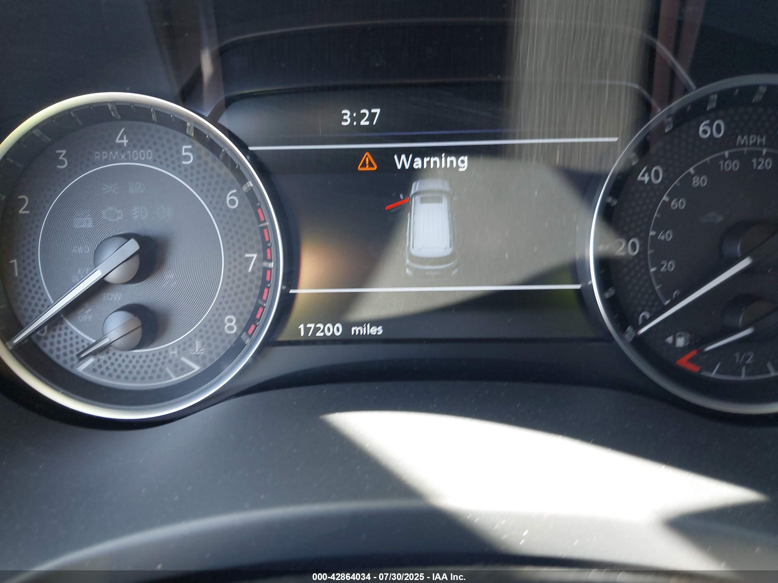 NISSAN ARMADA image 7