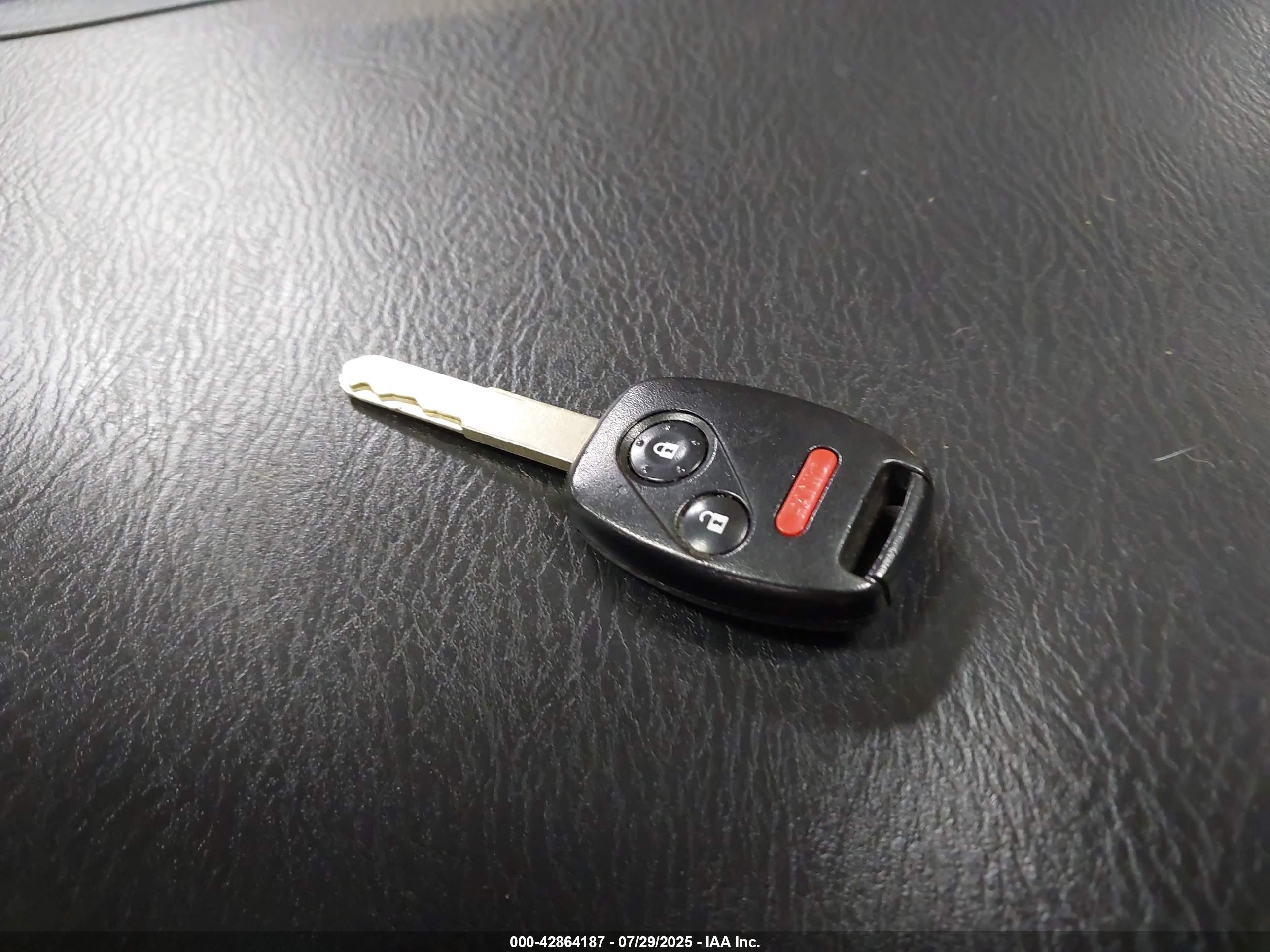 HONDA PILOT image 11
