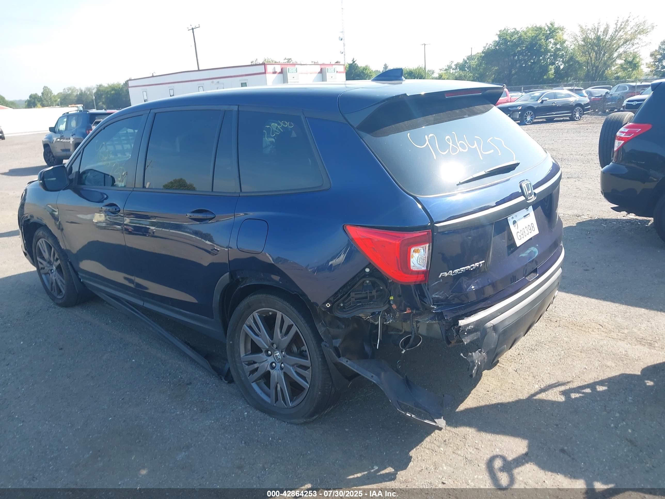 HONDA PASSPORT image 3