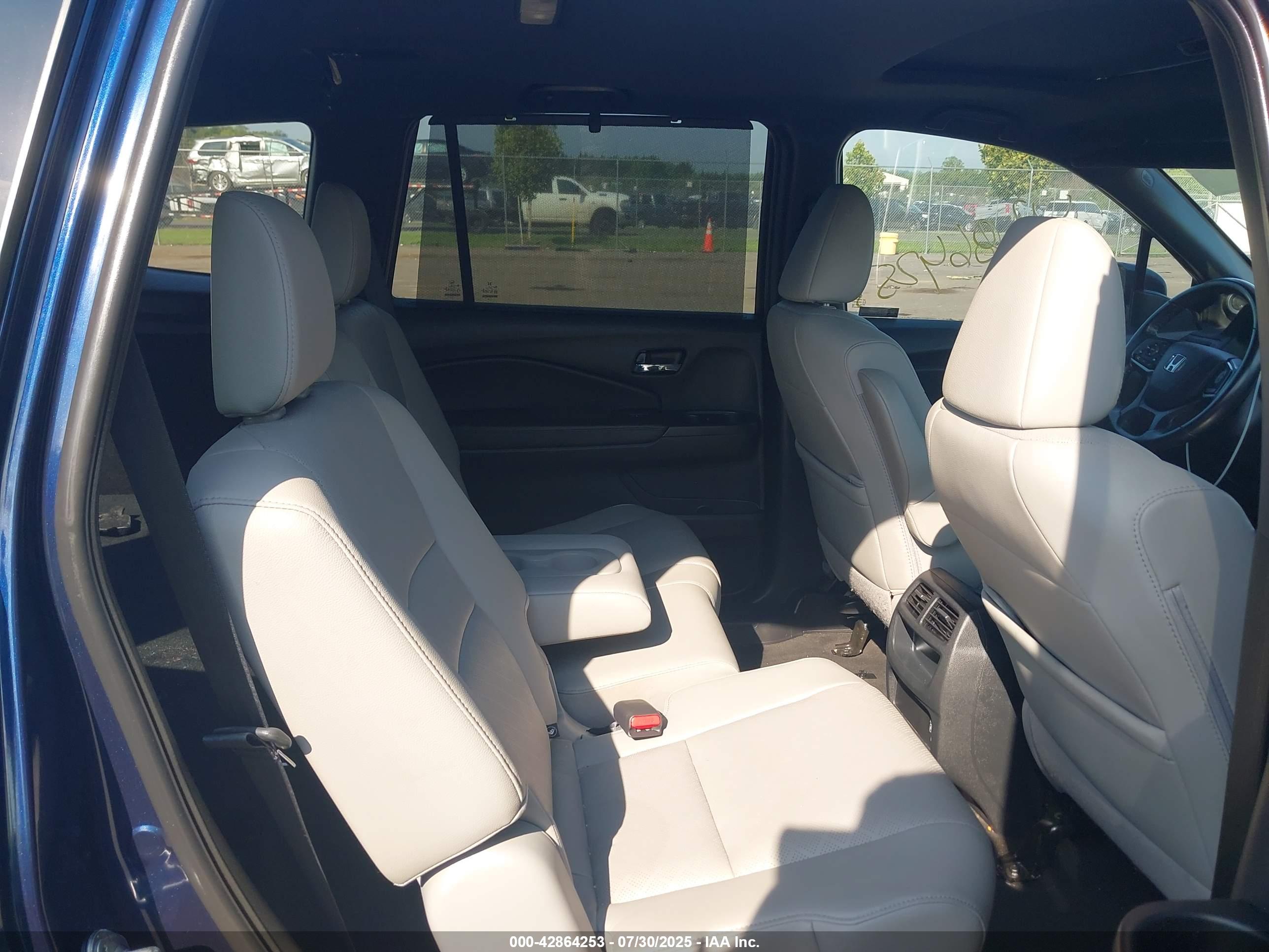 HONDA PASSPORT image 8