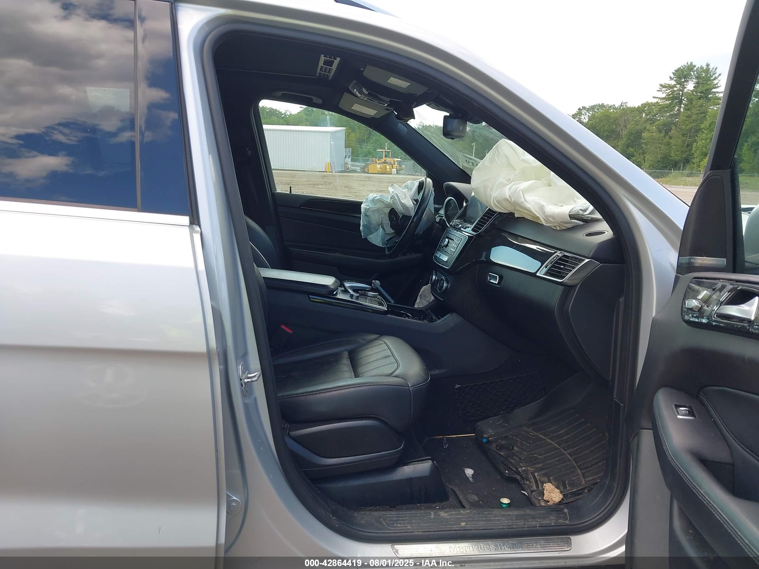 MERCEDES-BENZ GLE image 5