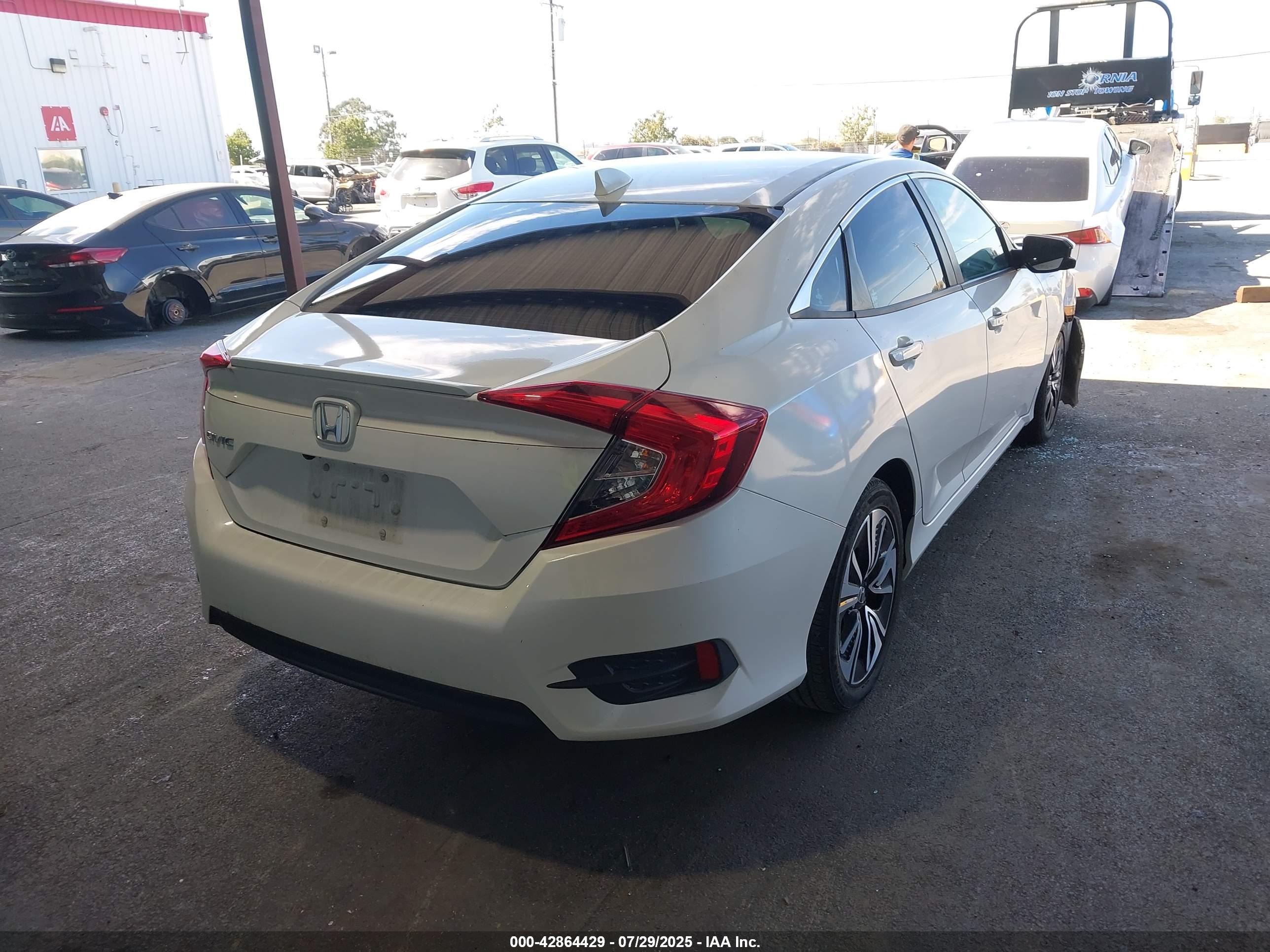 HONDA CIVIC image 4