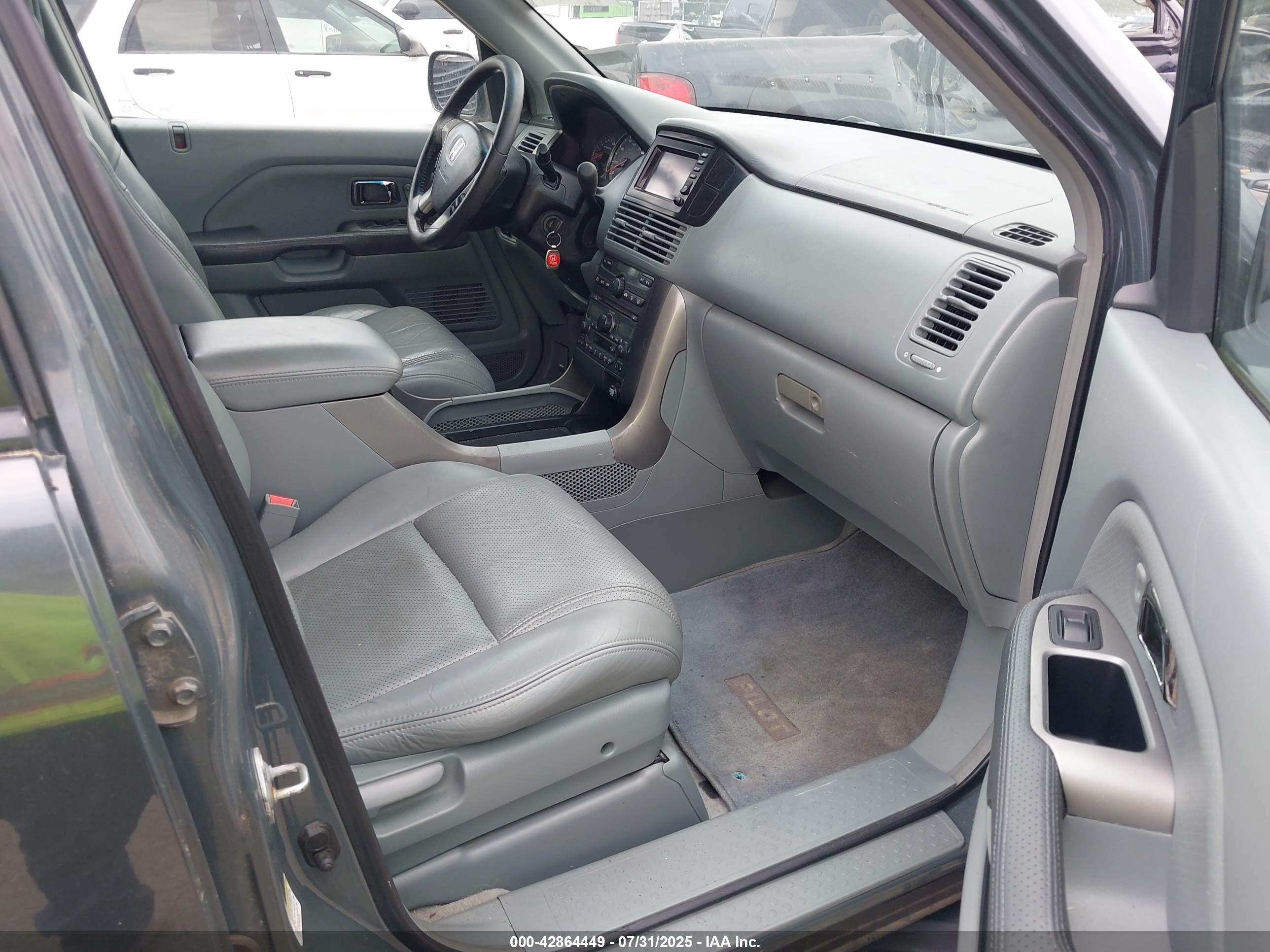 HONDA PILOT image 5