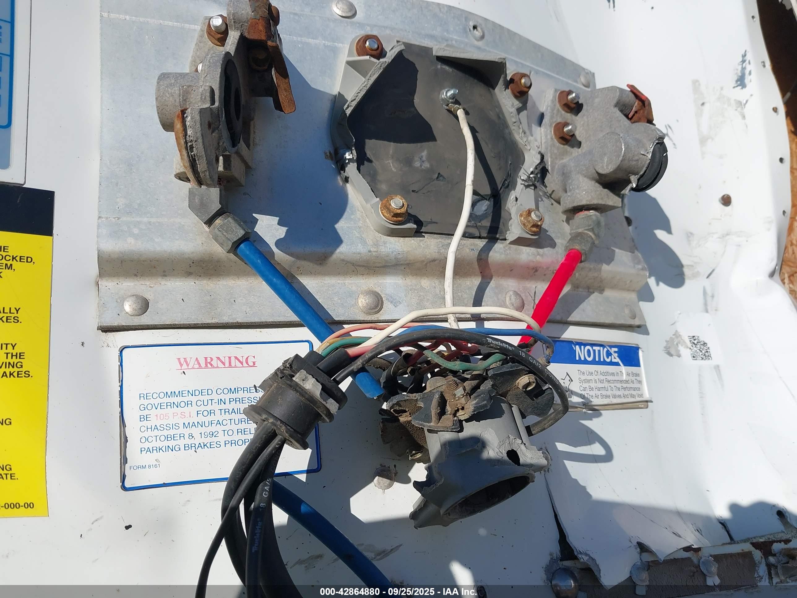 STOUGHTON TRAILERS image 10